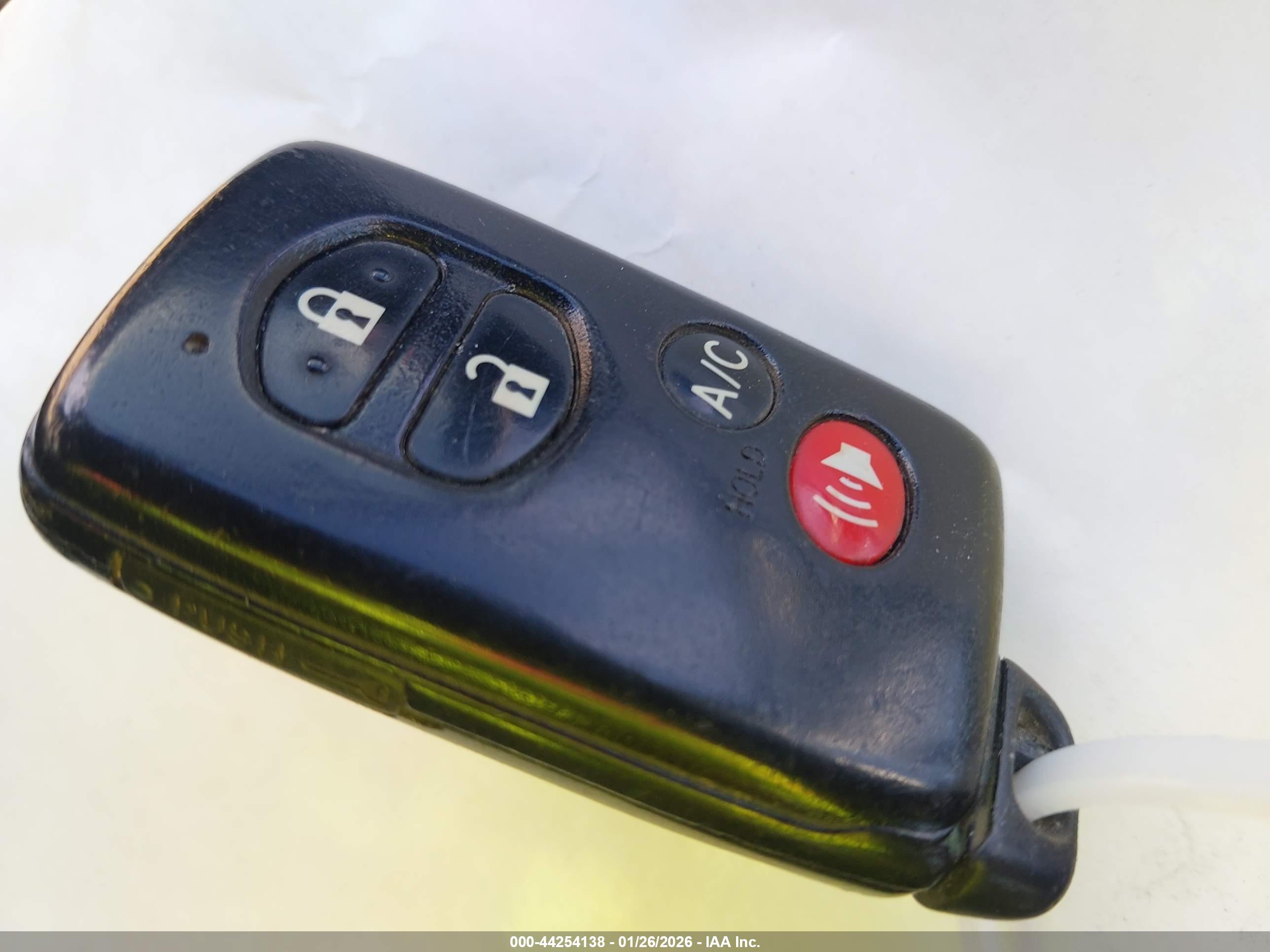 TOYOTA PRIUS image 11