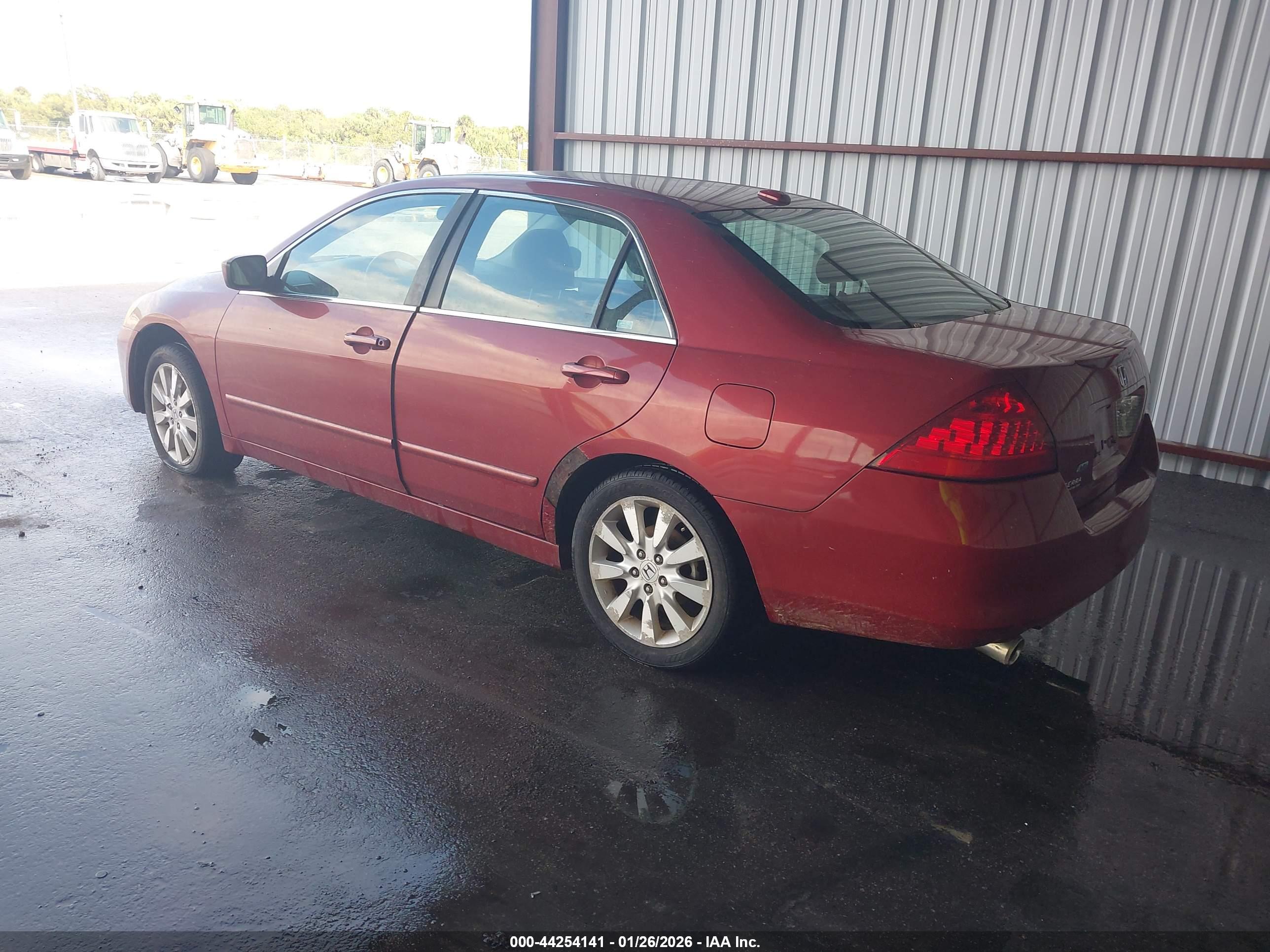 HONDA ACCORD image 3