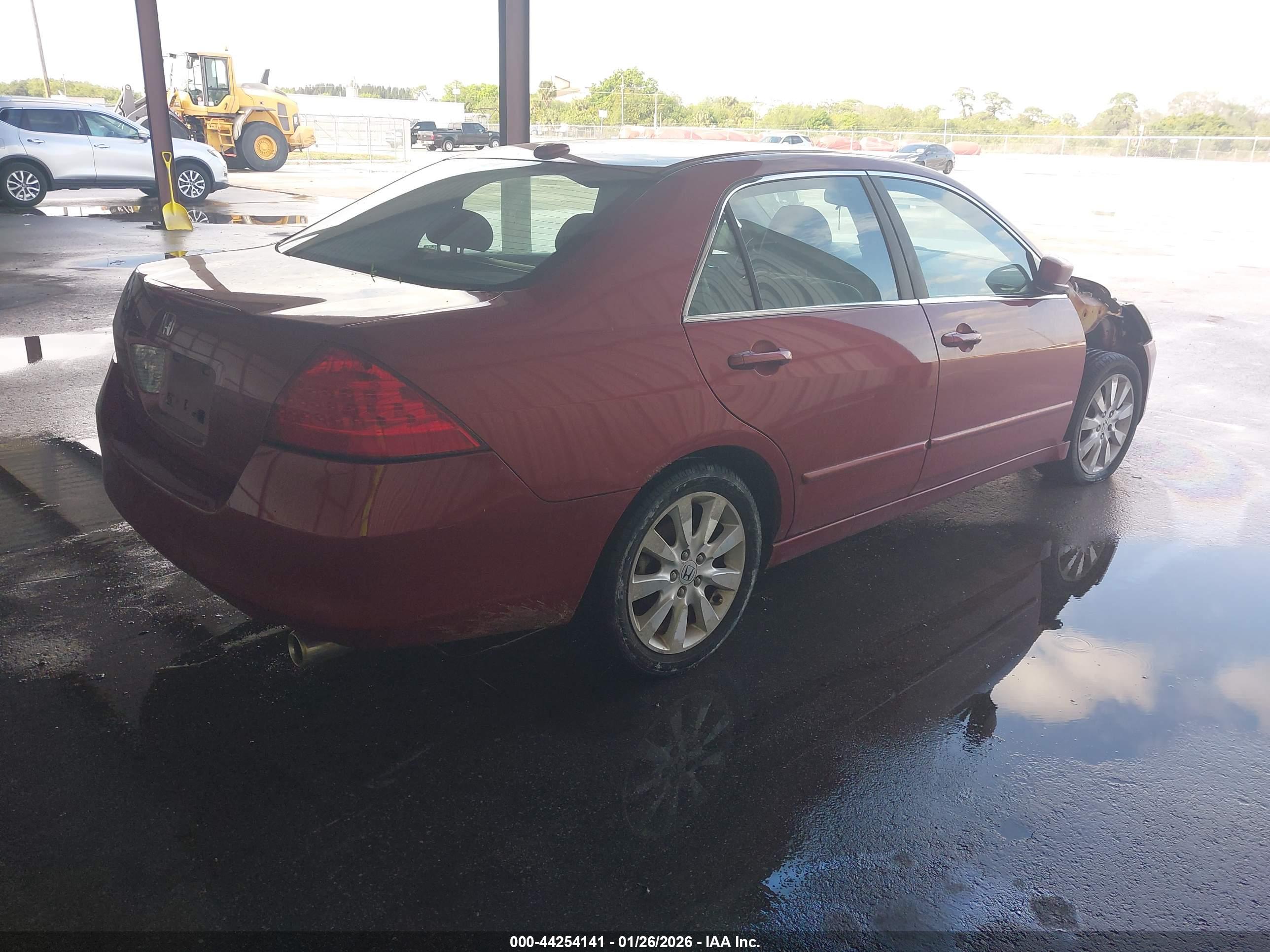 HONDA ACCORD image 4