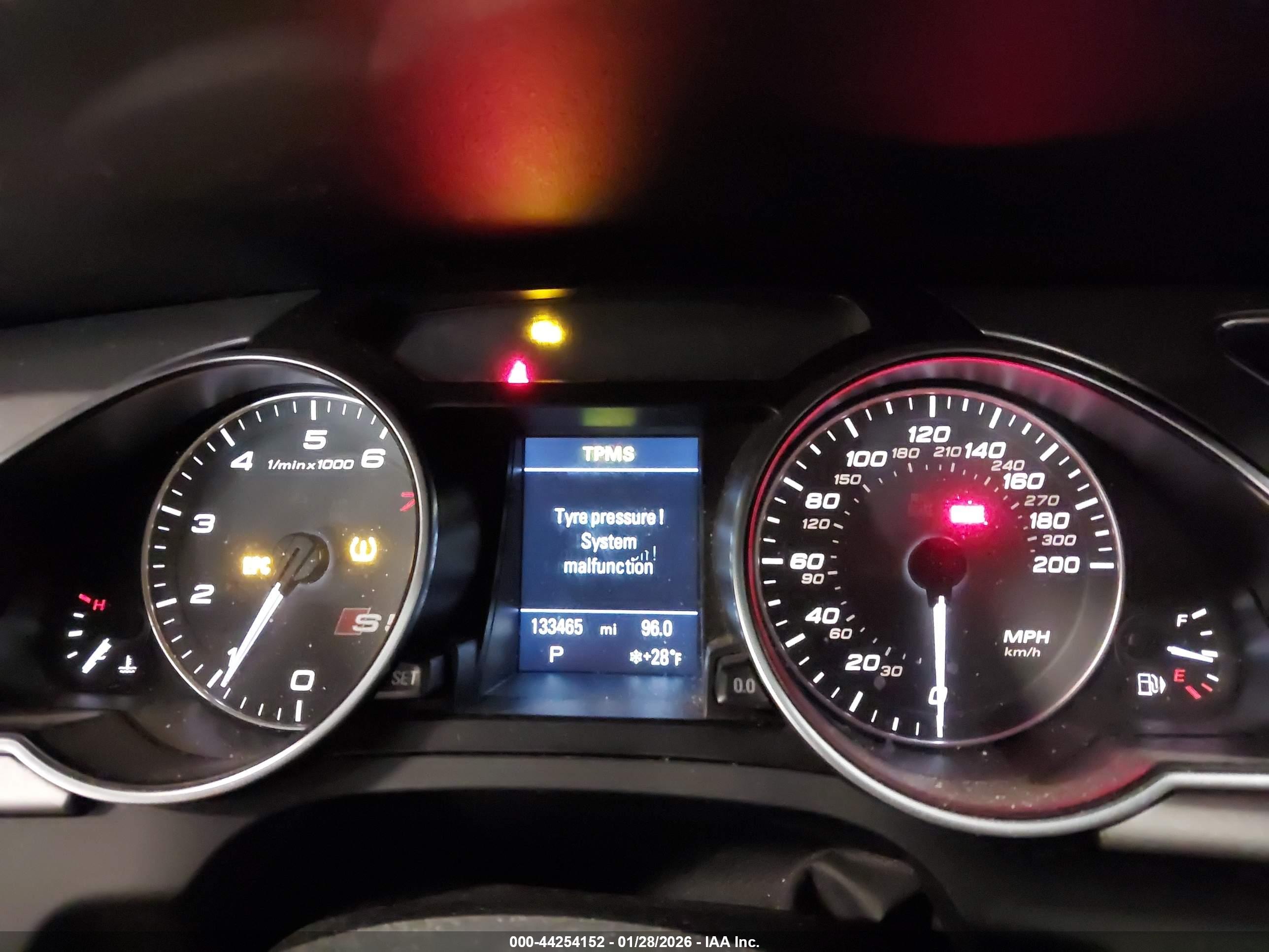 AUDI S5 image 7