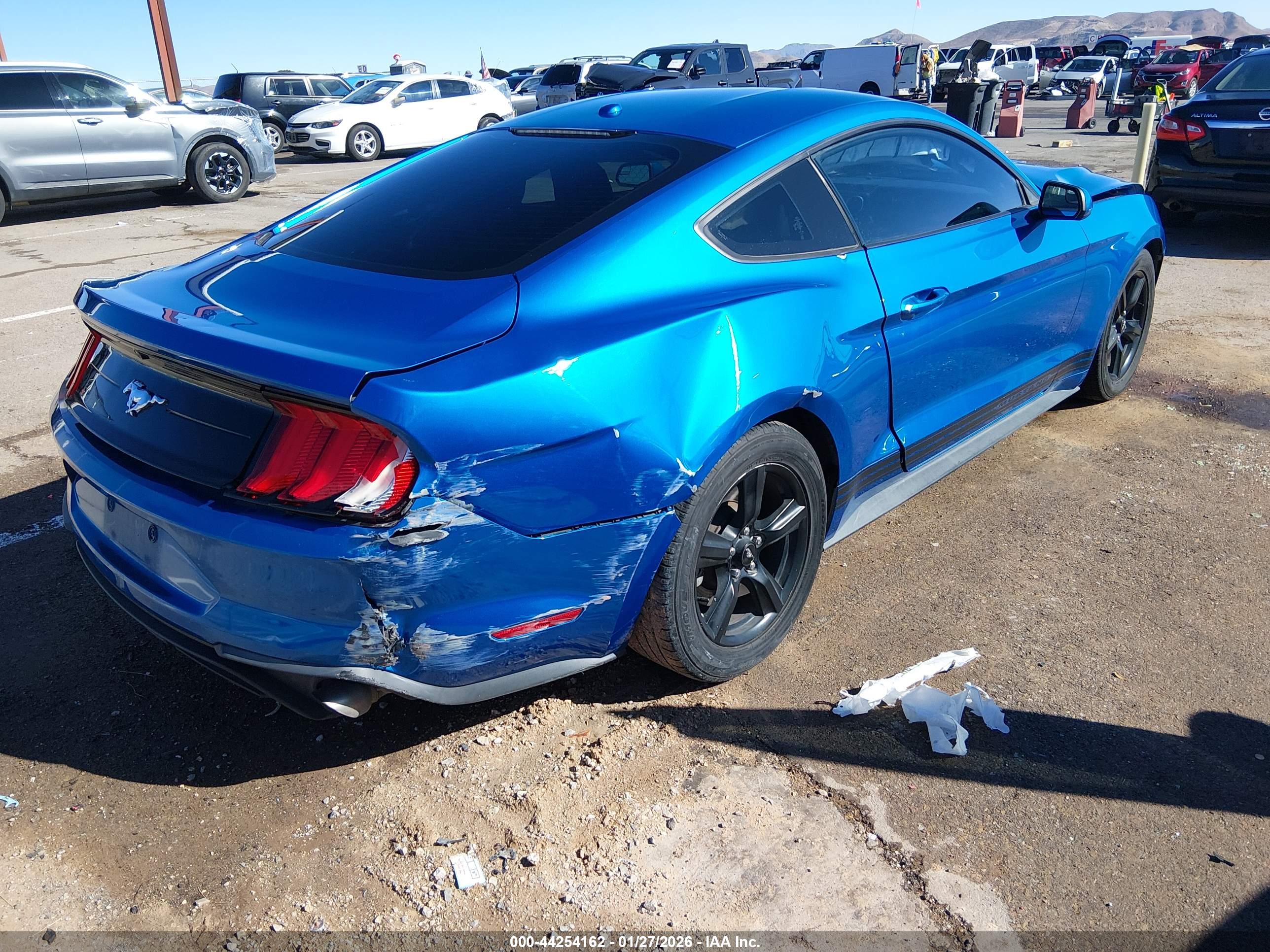 FORD MUSTANG image 4