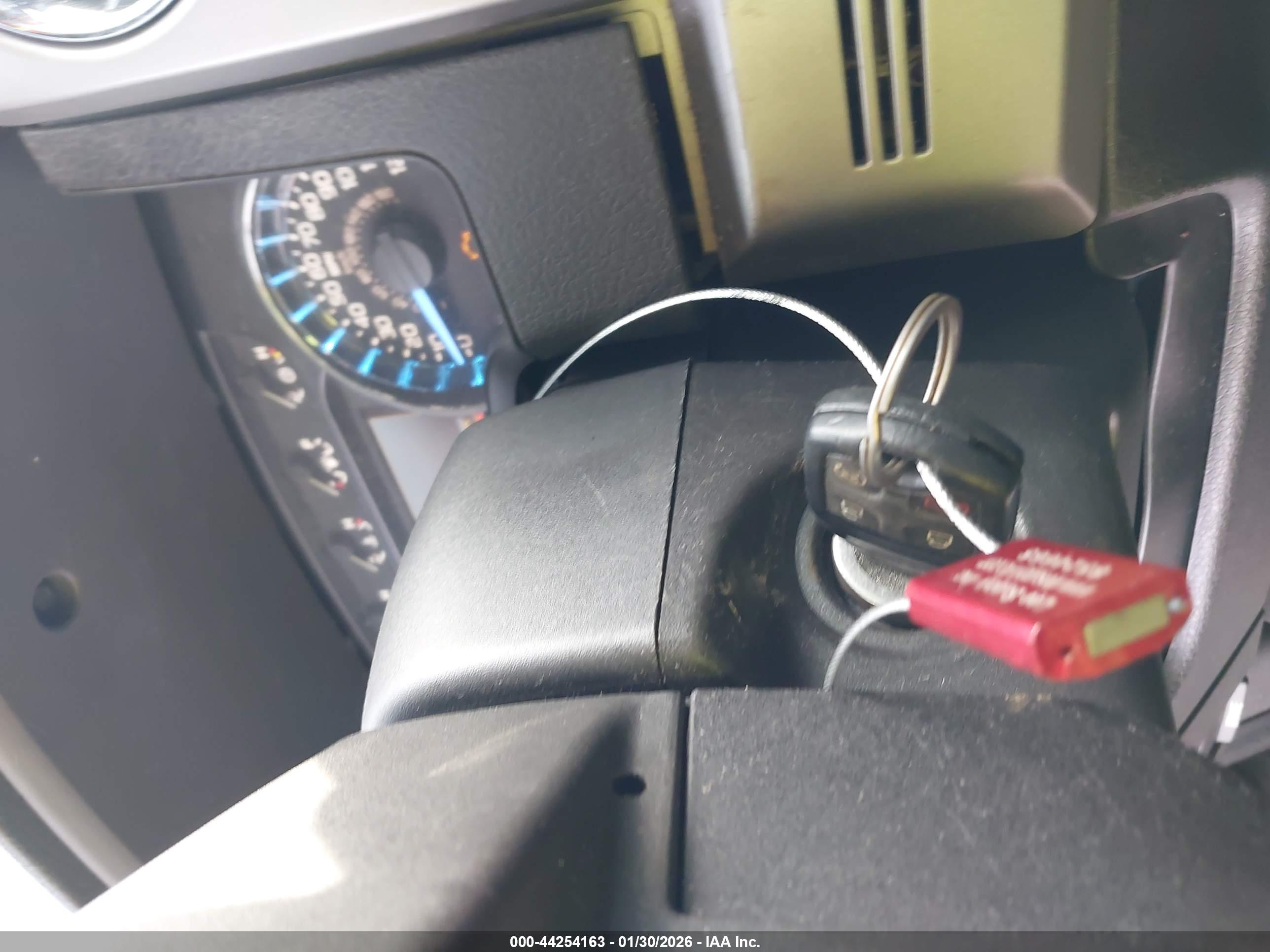 FORD F-150 image 11