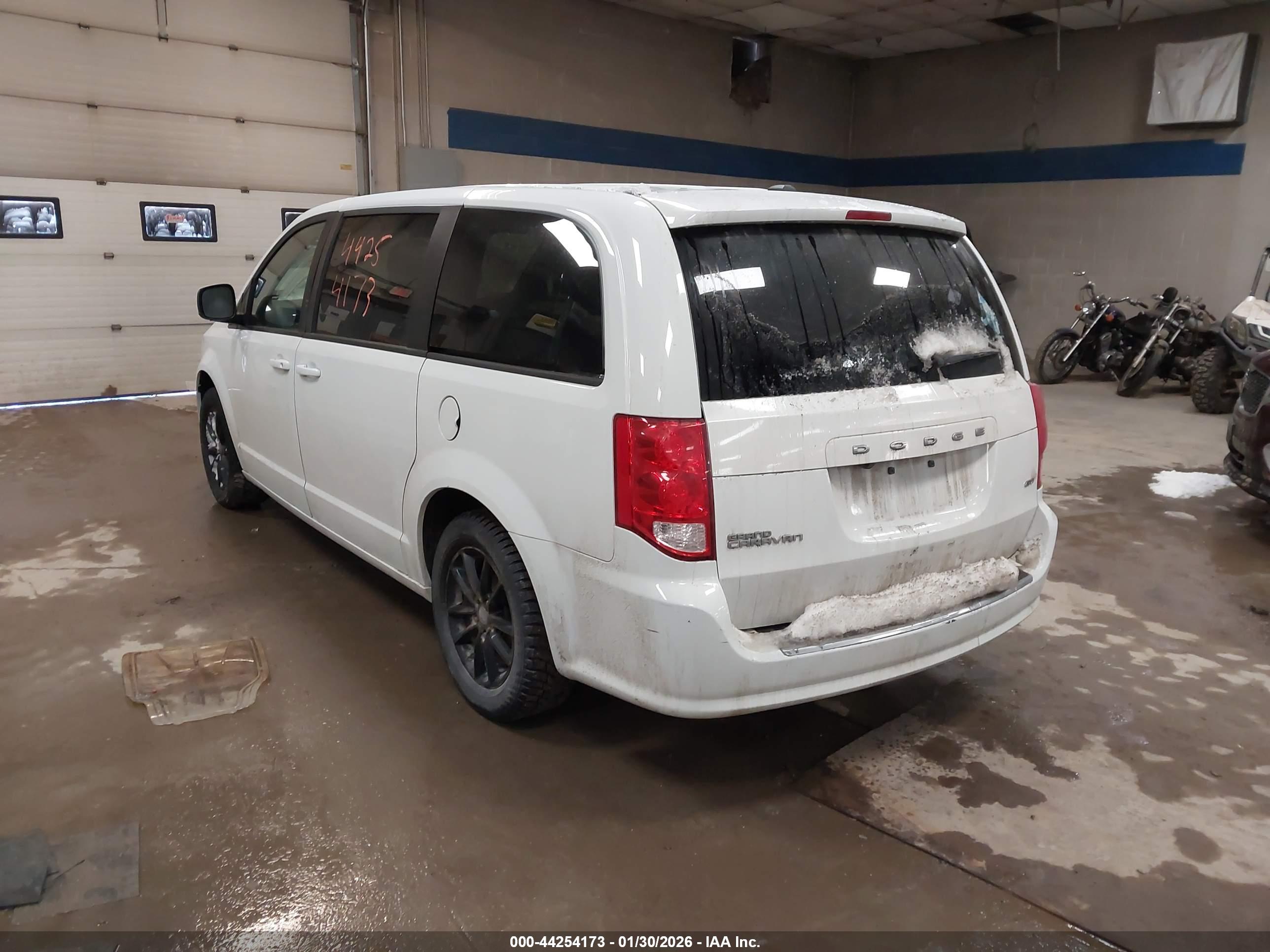 DODGE GRAND image 3