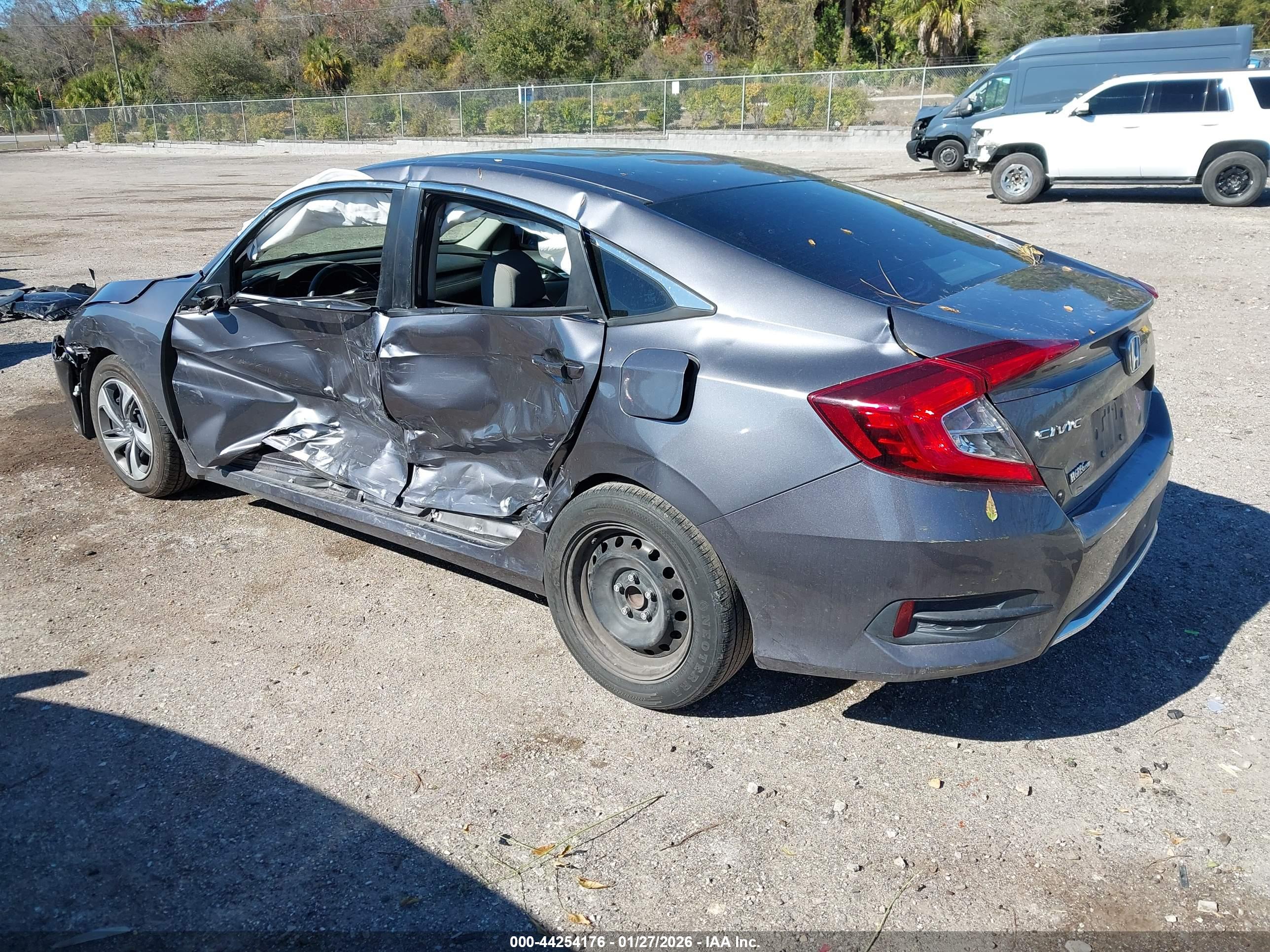 HONDA CIVIC image 3