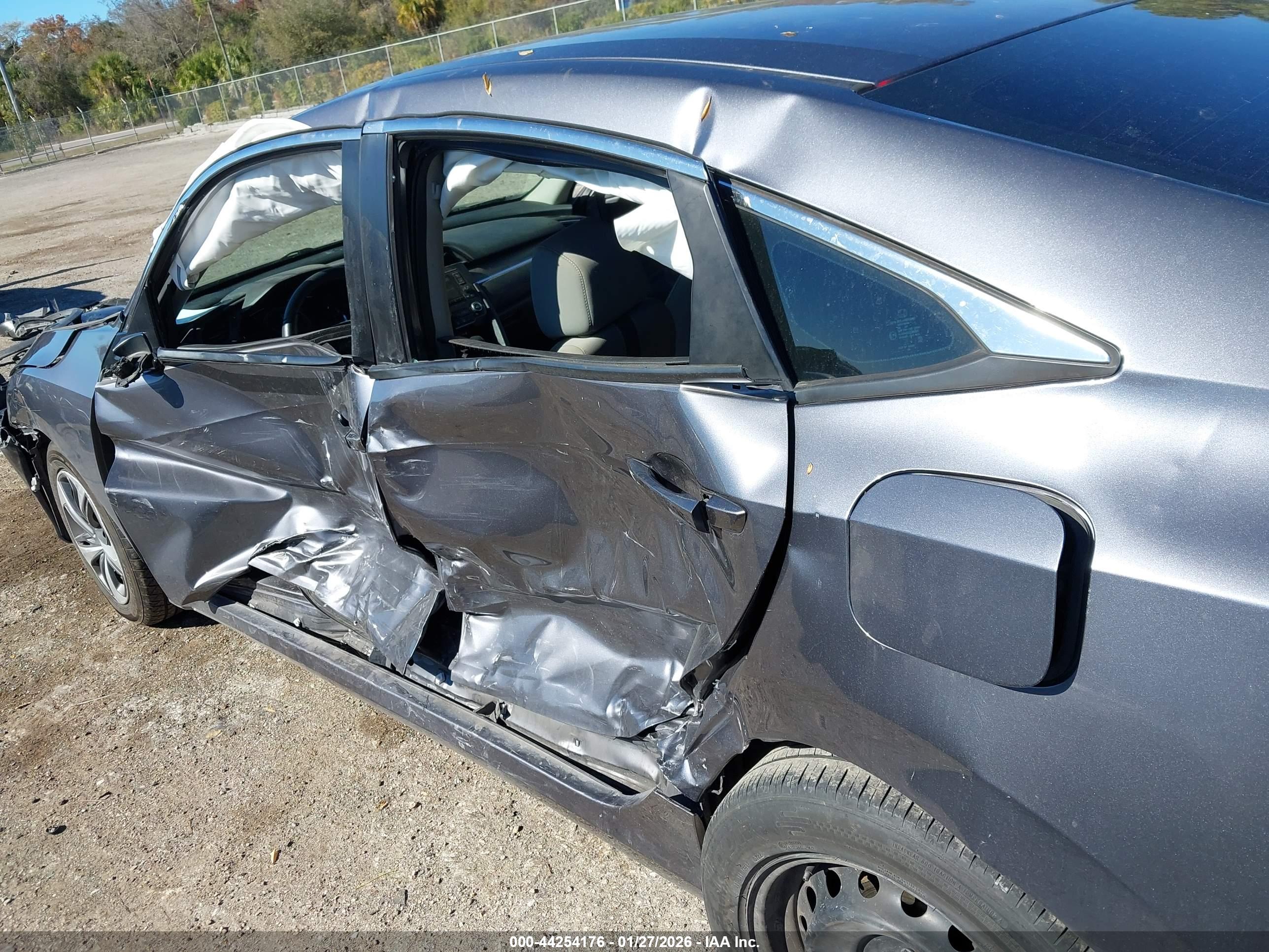 HONDA CIVIC image 6