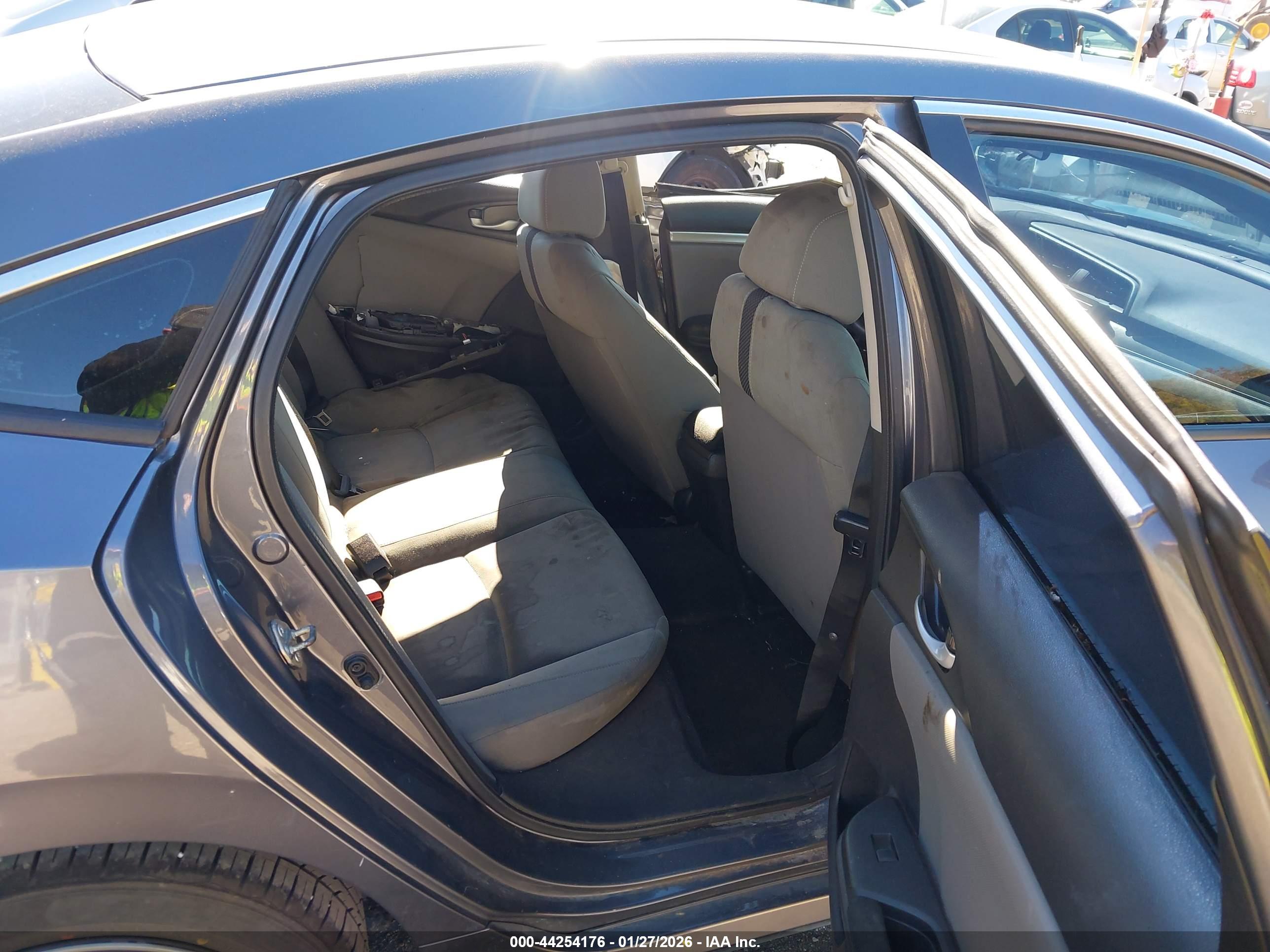 HONDA CIVIC image 8