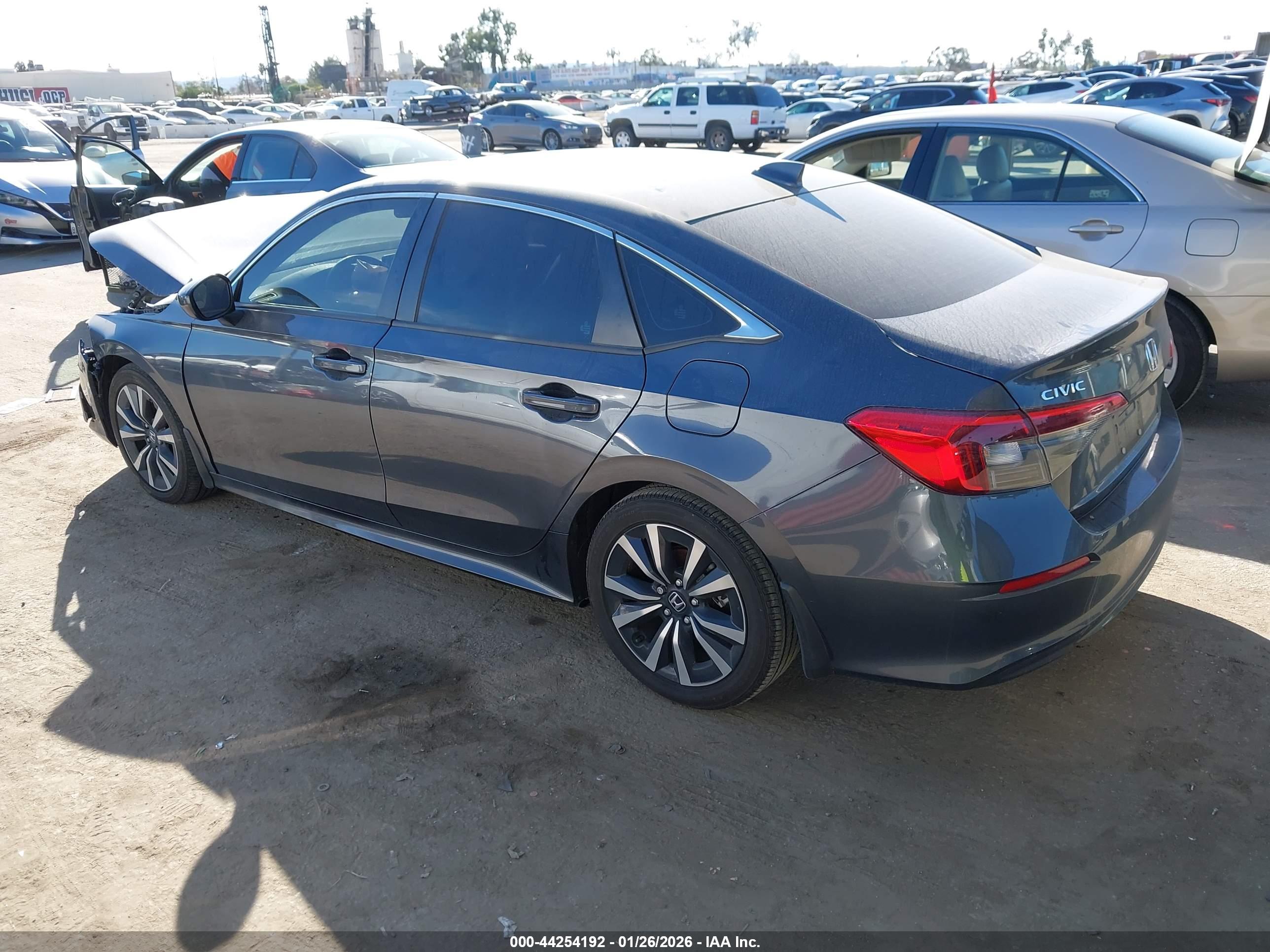 HONDA CIVIC image 3