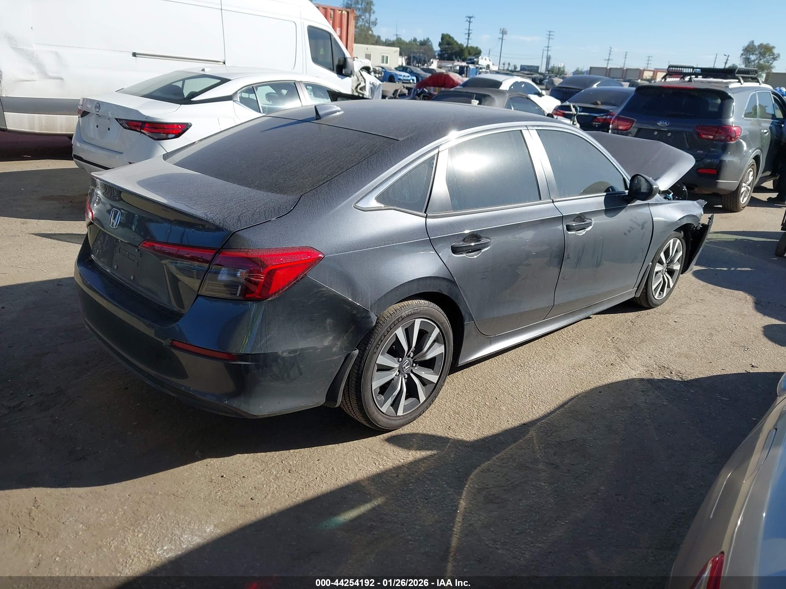 HONDA CIVIC image 4