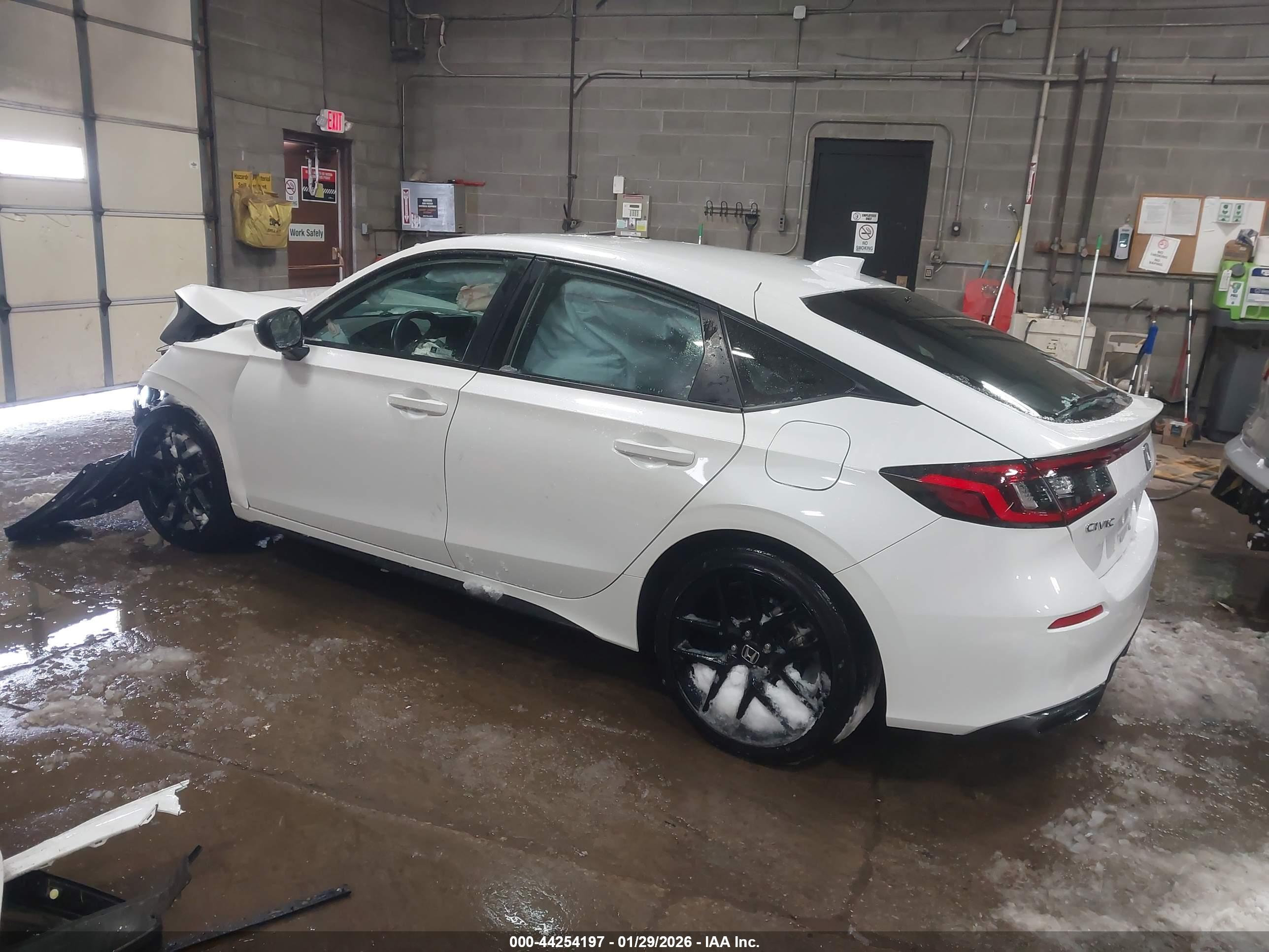 HONDA CIVIC image 3