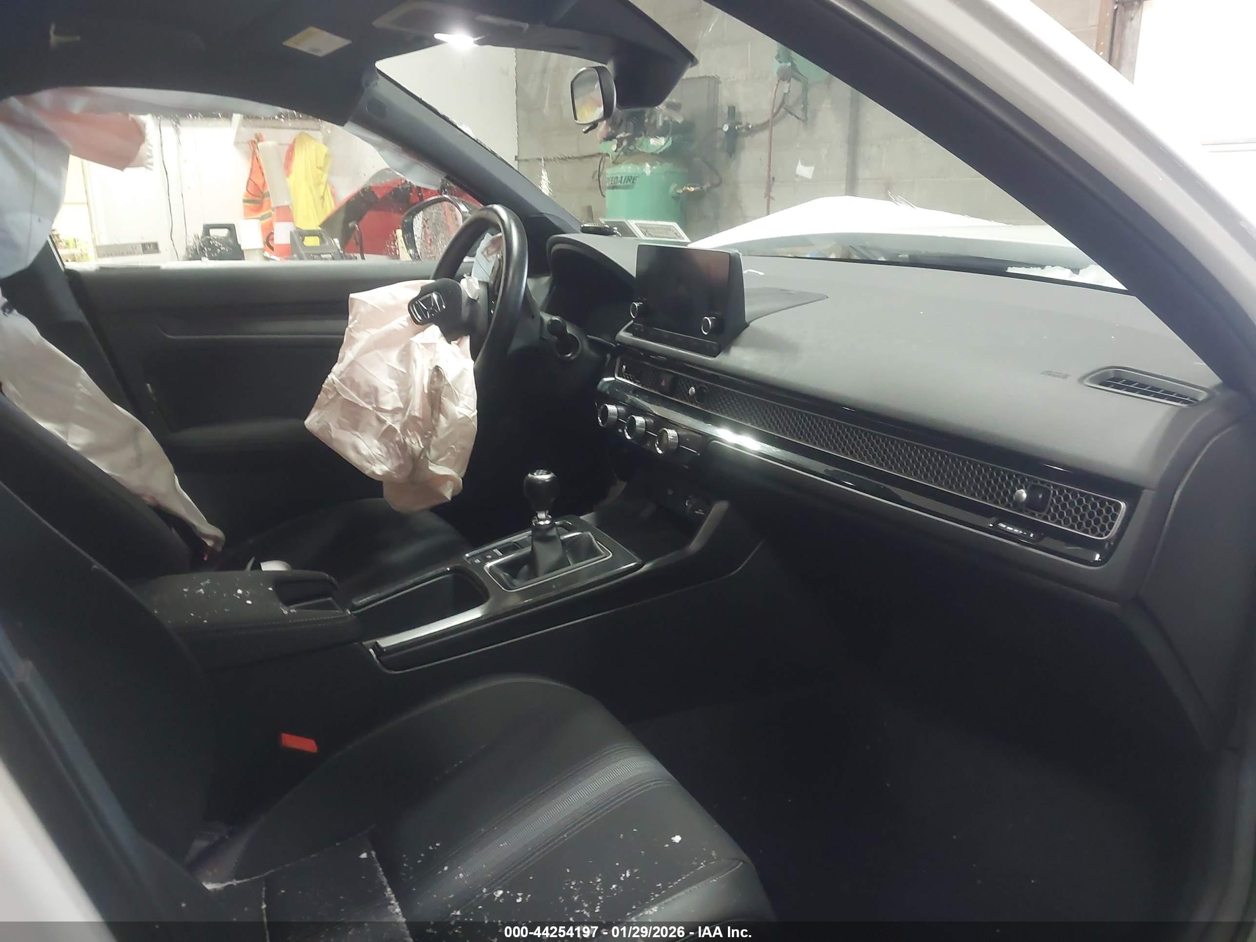 HONDA CIVIC image 5