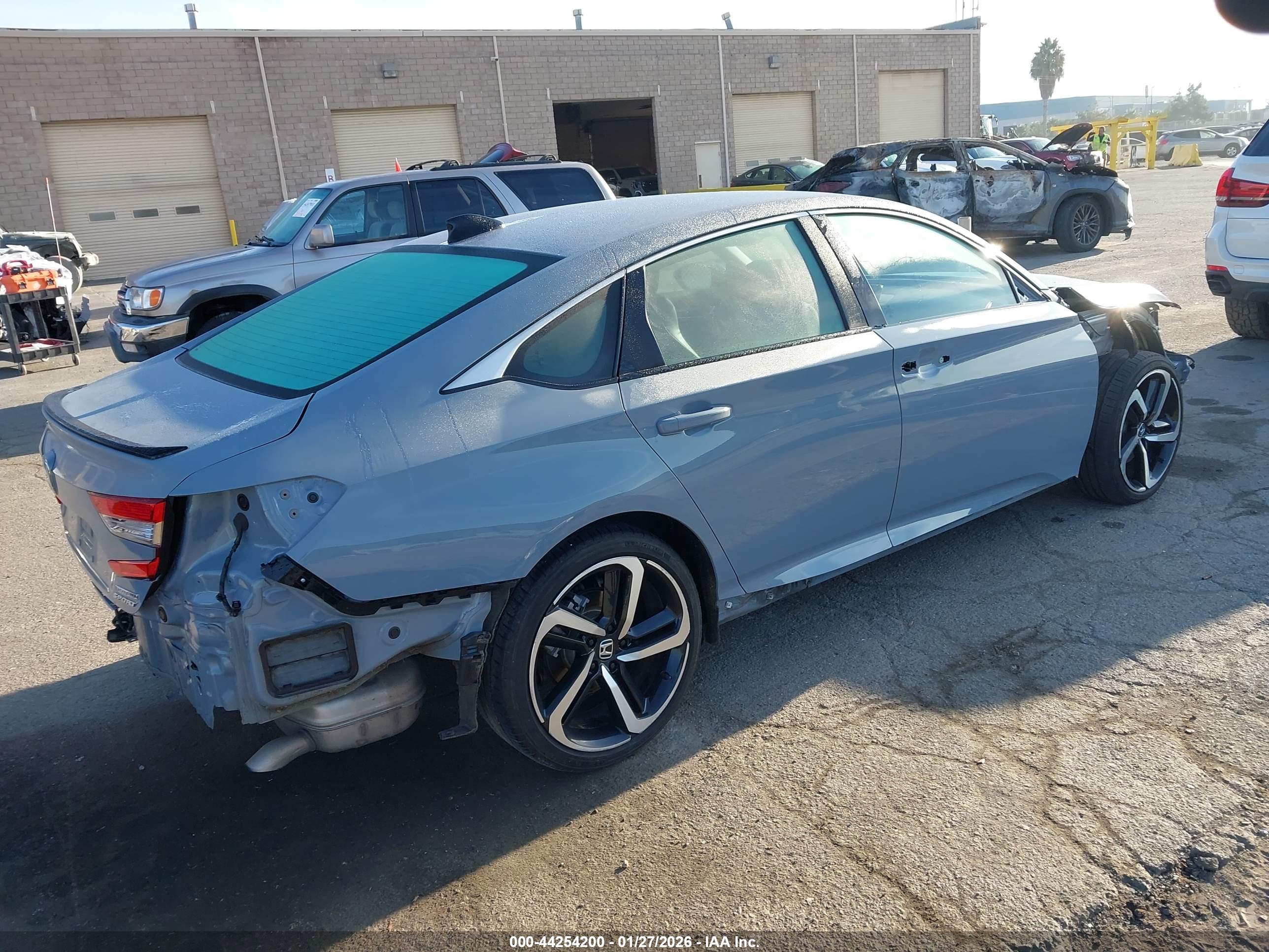 HONDA ACCORD image 4