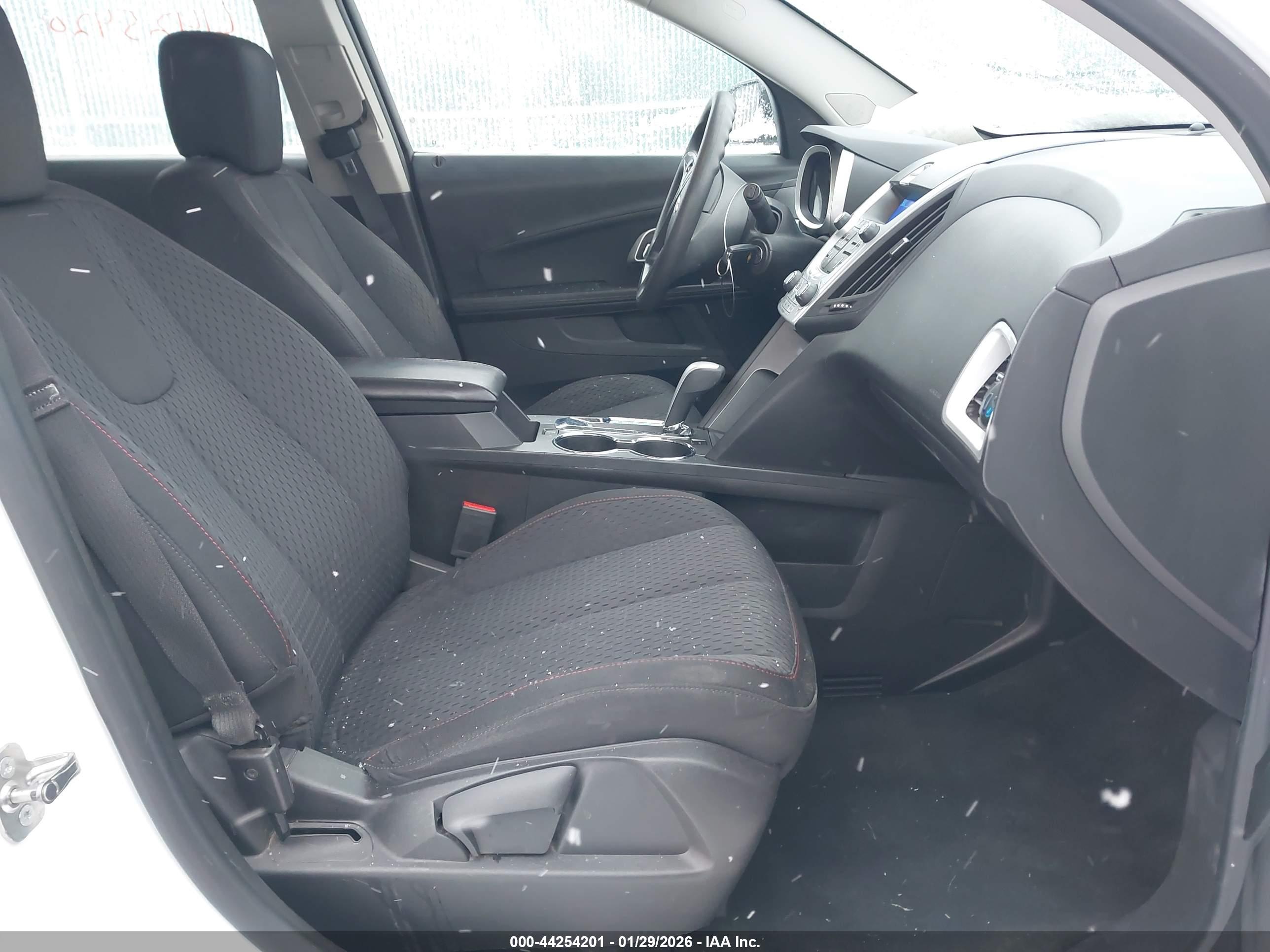 CHEVROLET EQUINOX image 5