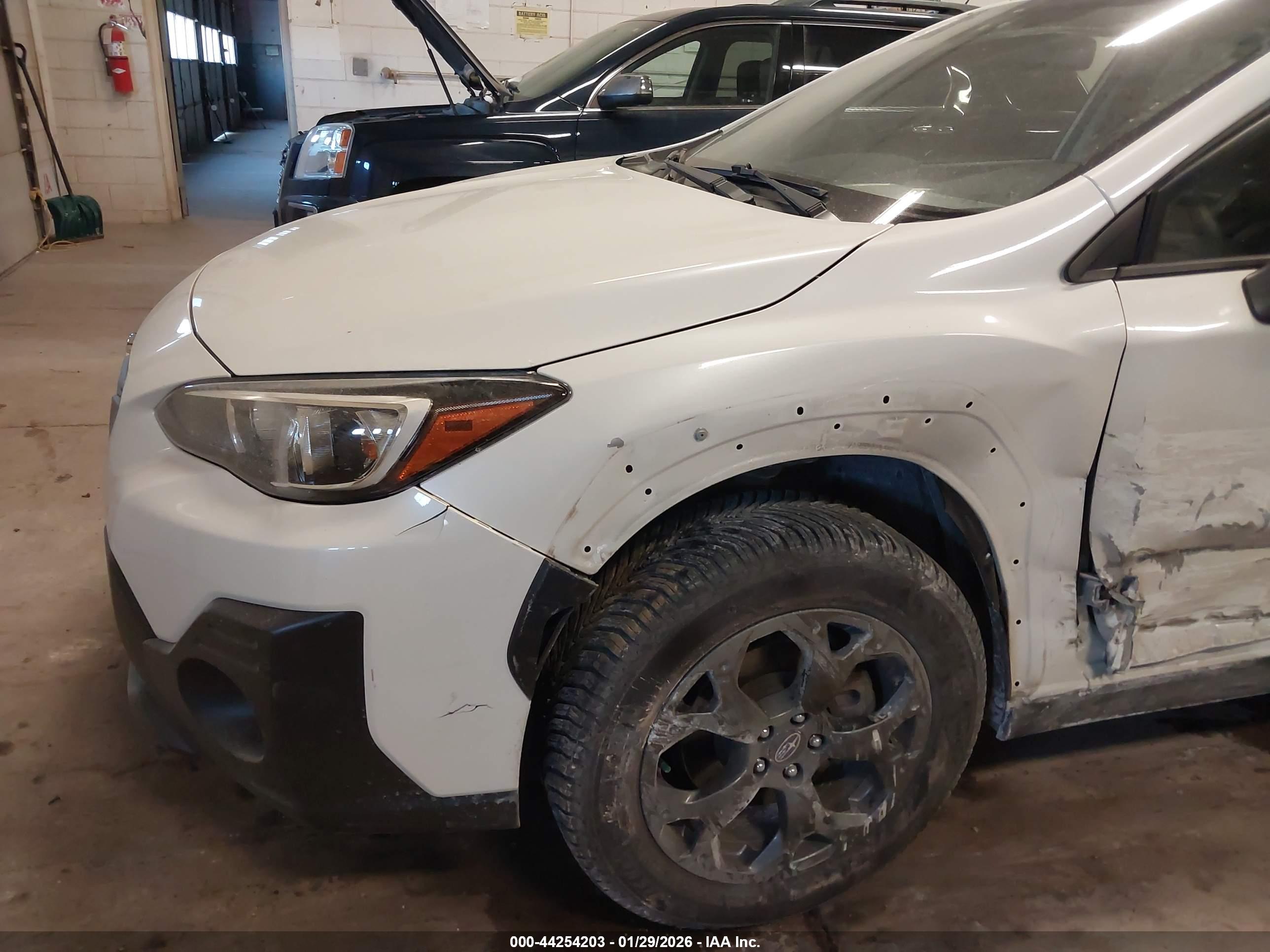 SUBARU CROSSTREK image 6