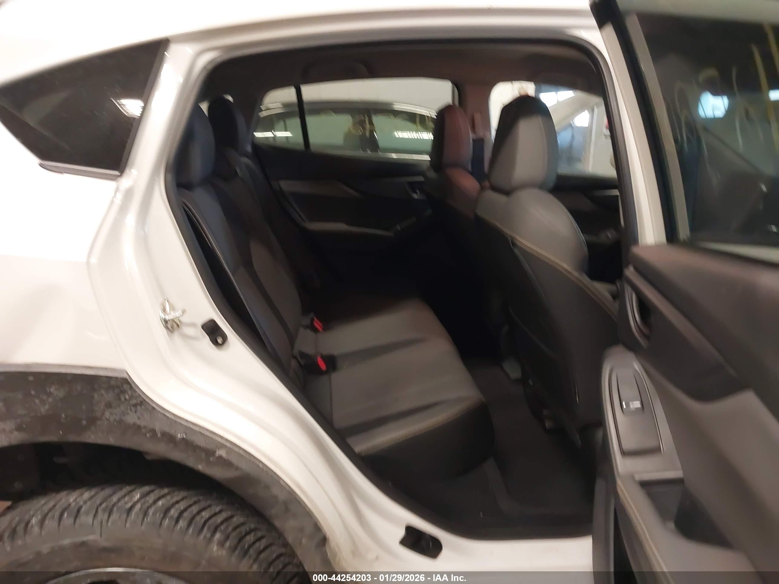 SUBARU CROSSTREK image 8