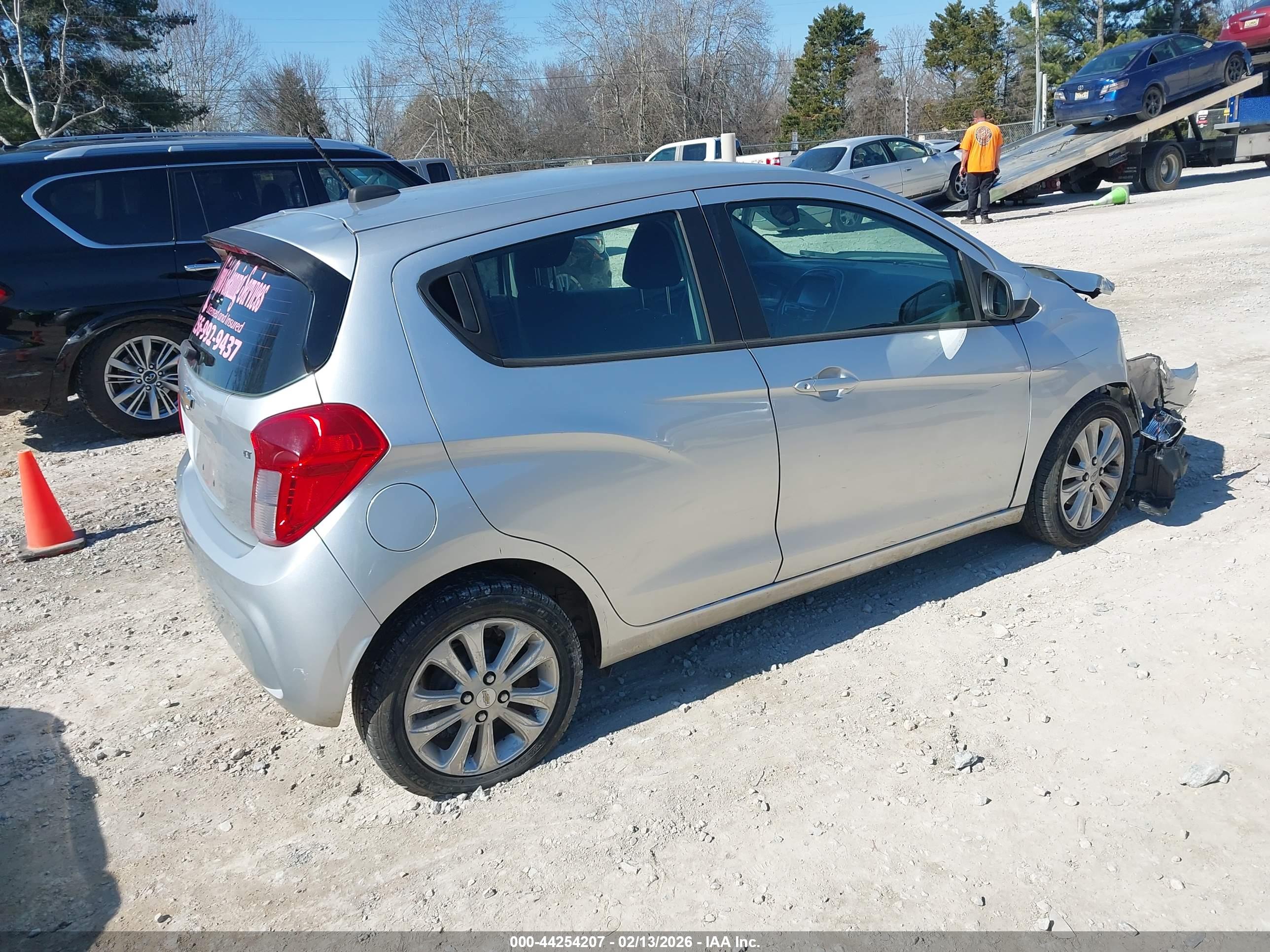 CHEVROLET SPARK image 4
