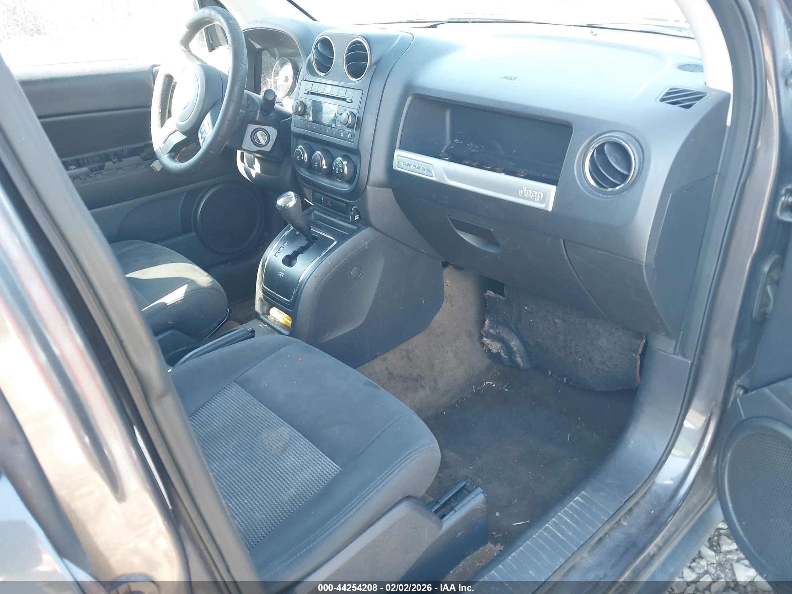 JEEP COMPASS image 5