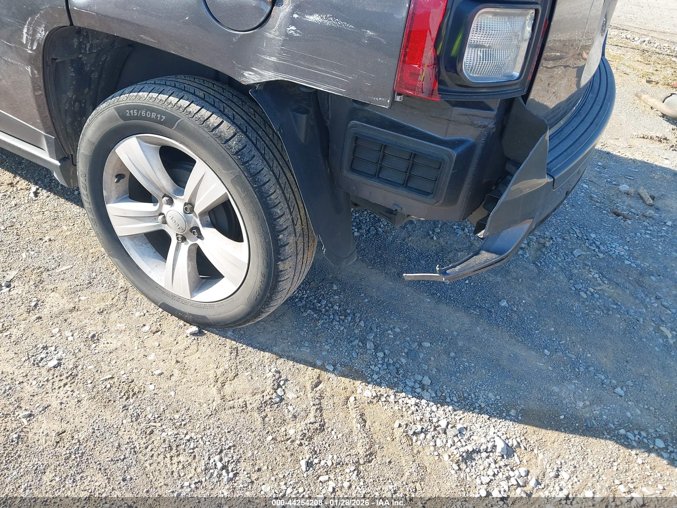 JEEP COMPASS image 6