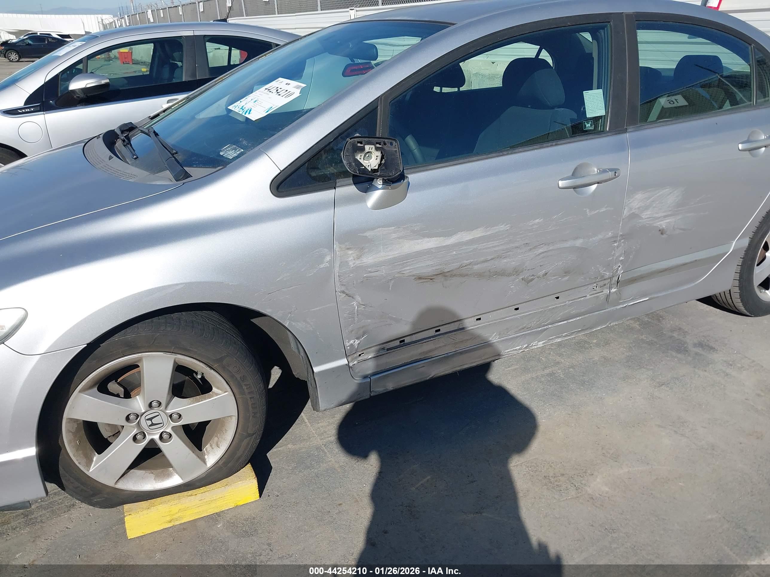 HONDA CIVIC image 6