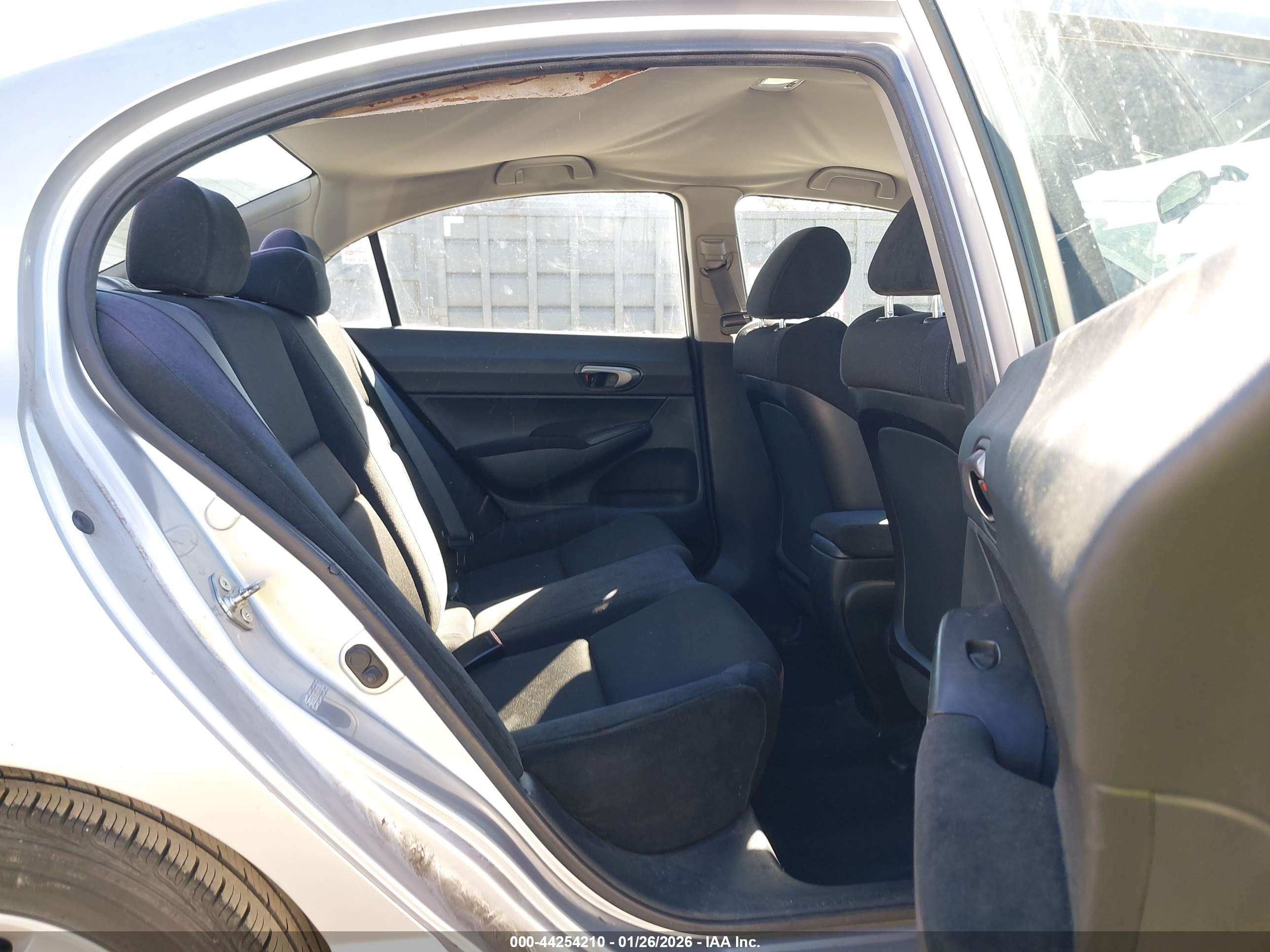 HONDA CIVIC image 8