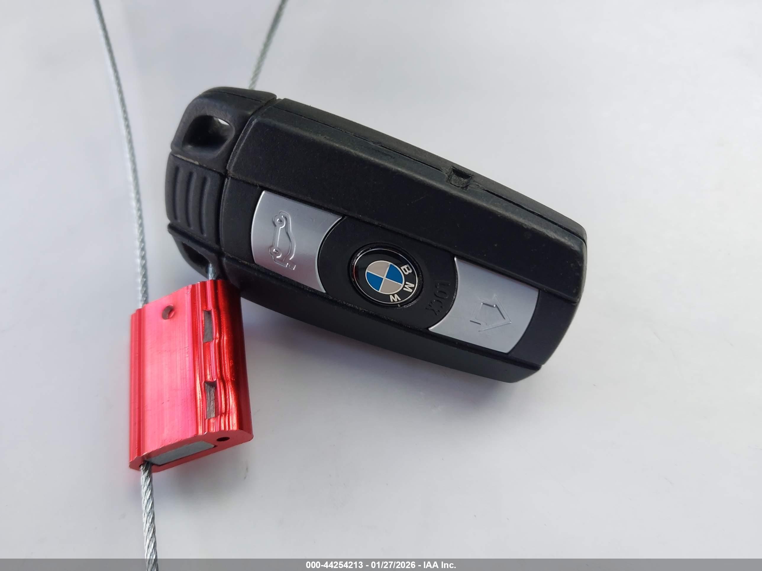 BMW 328I image 11