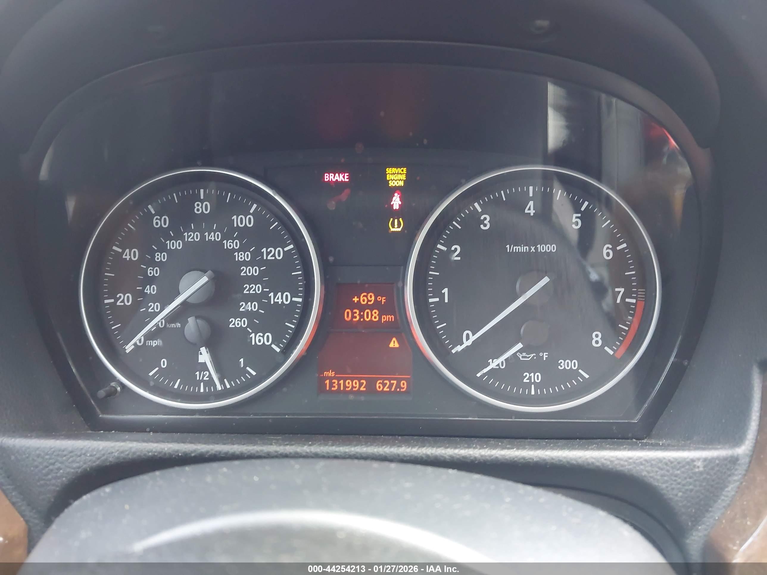 BMW 328I image 7