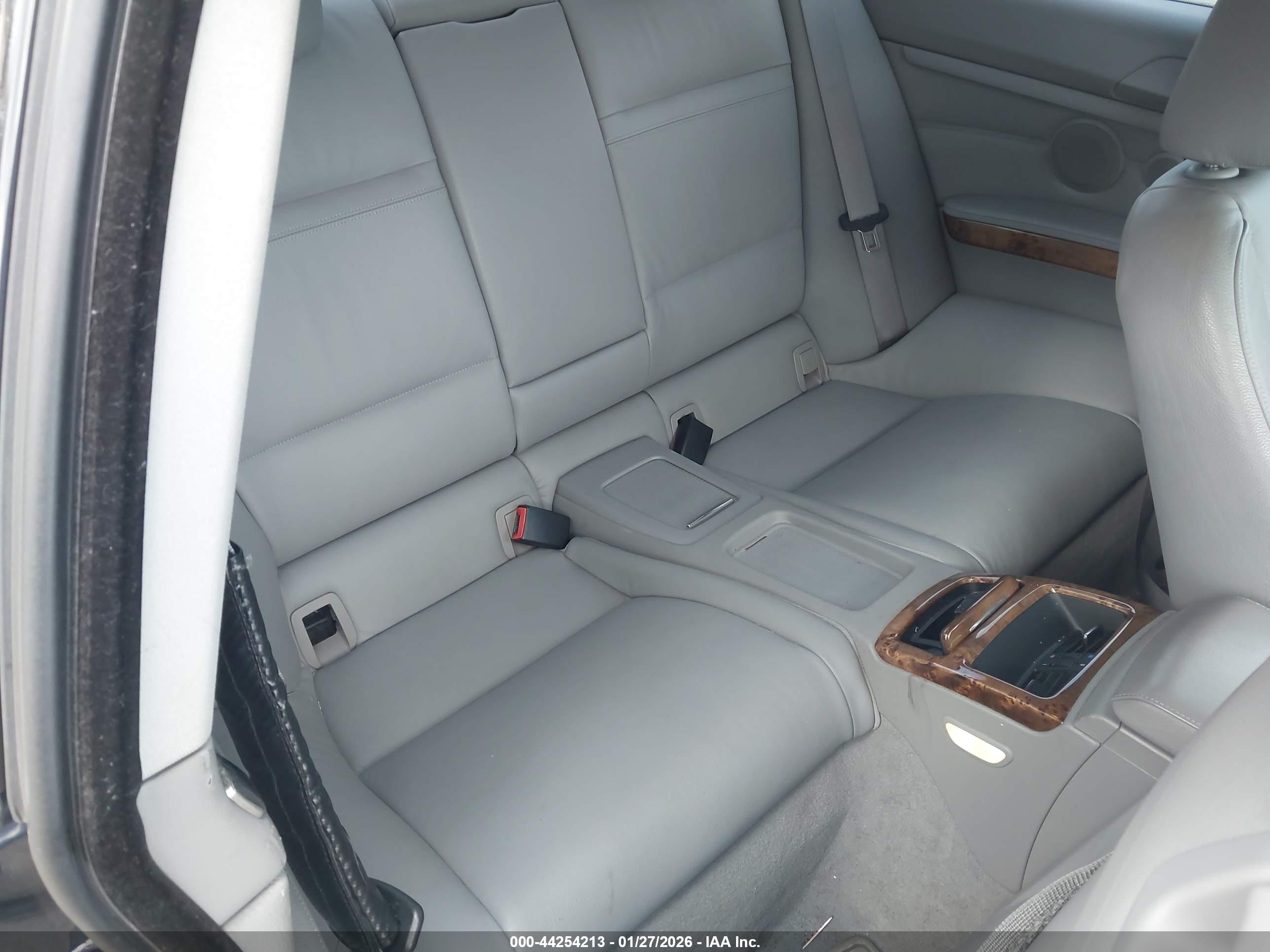 BMW 328I image 8