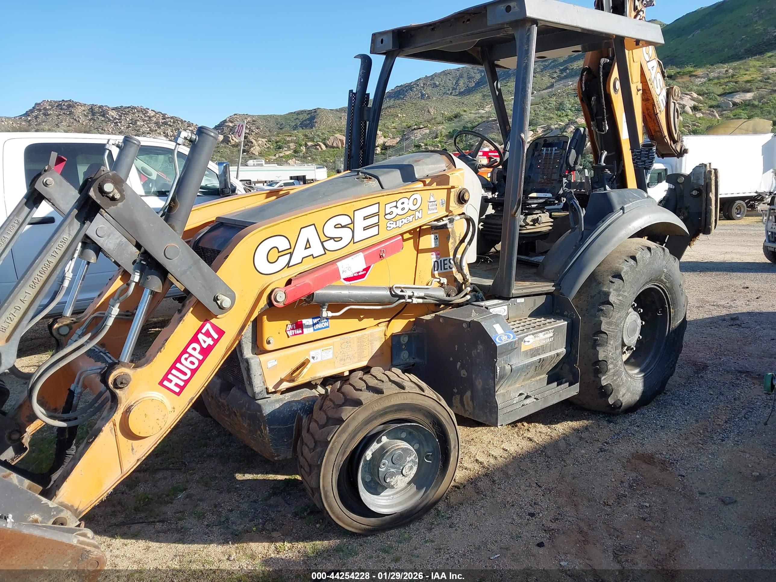 CASE 580SN image 2