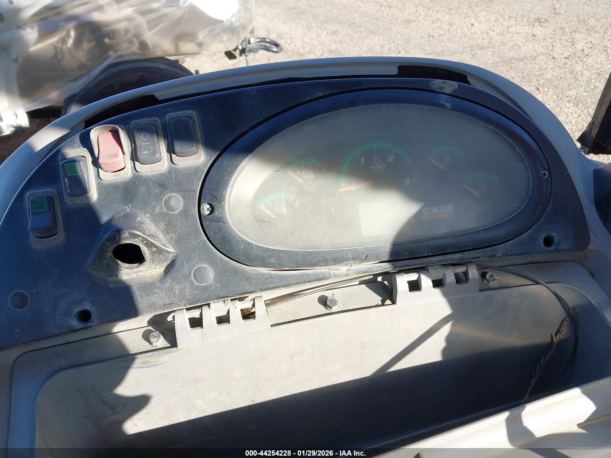 CASE 580SN image 7