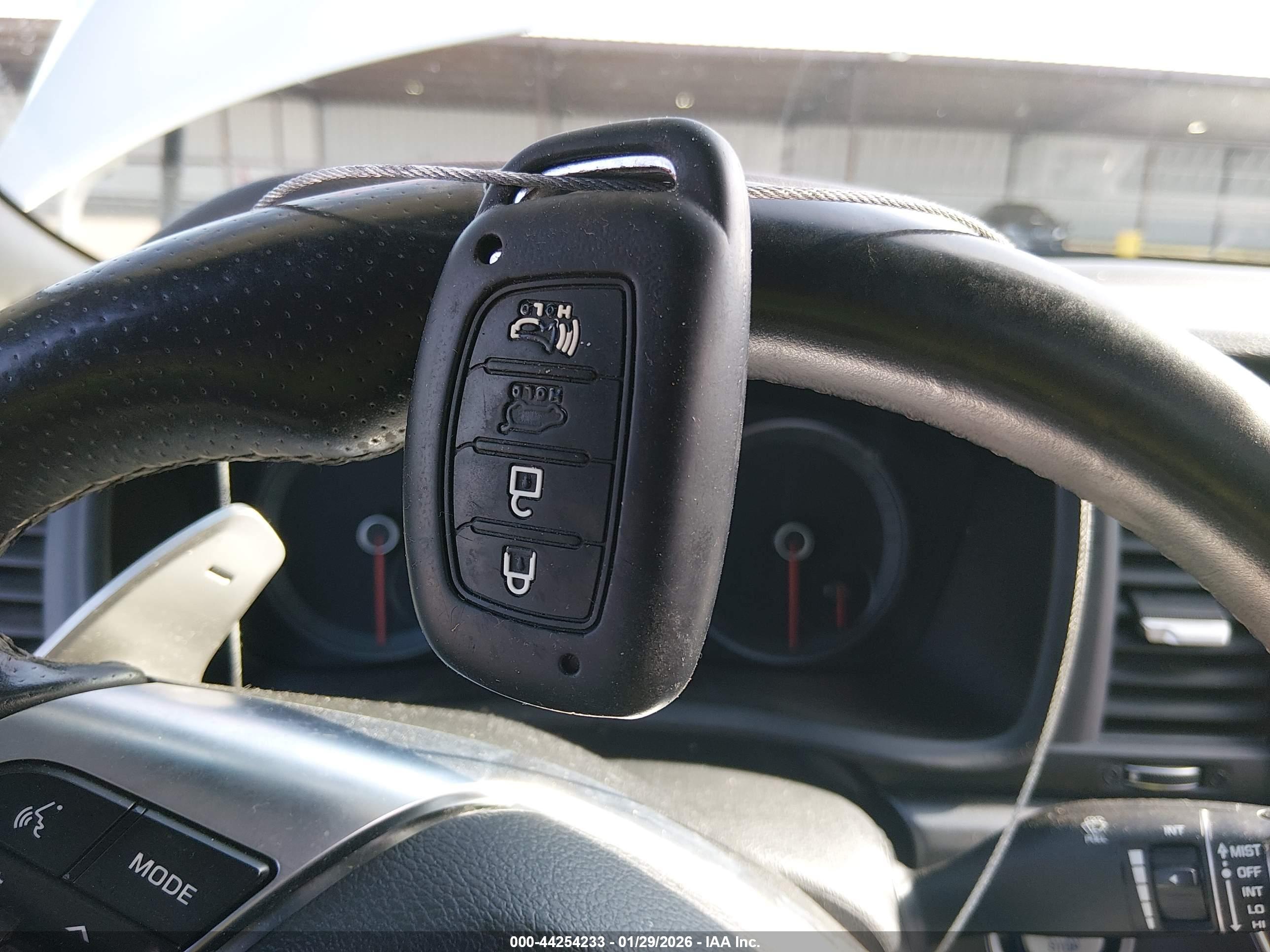 HYUNDAI SONATA image 11