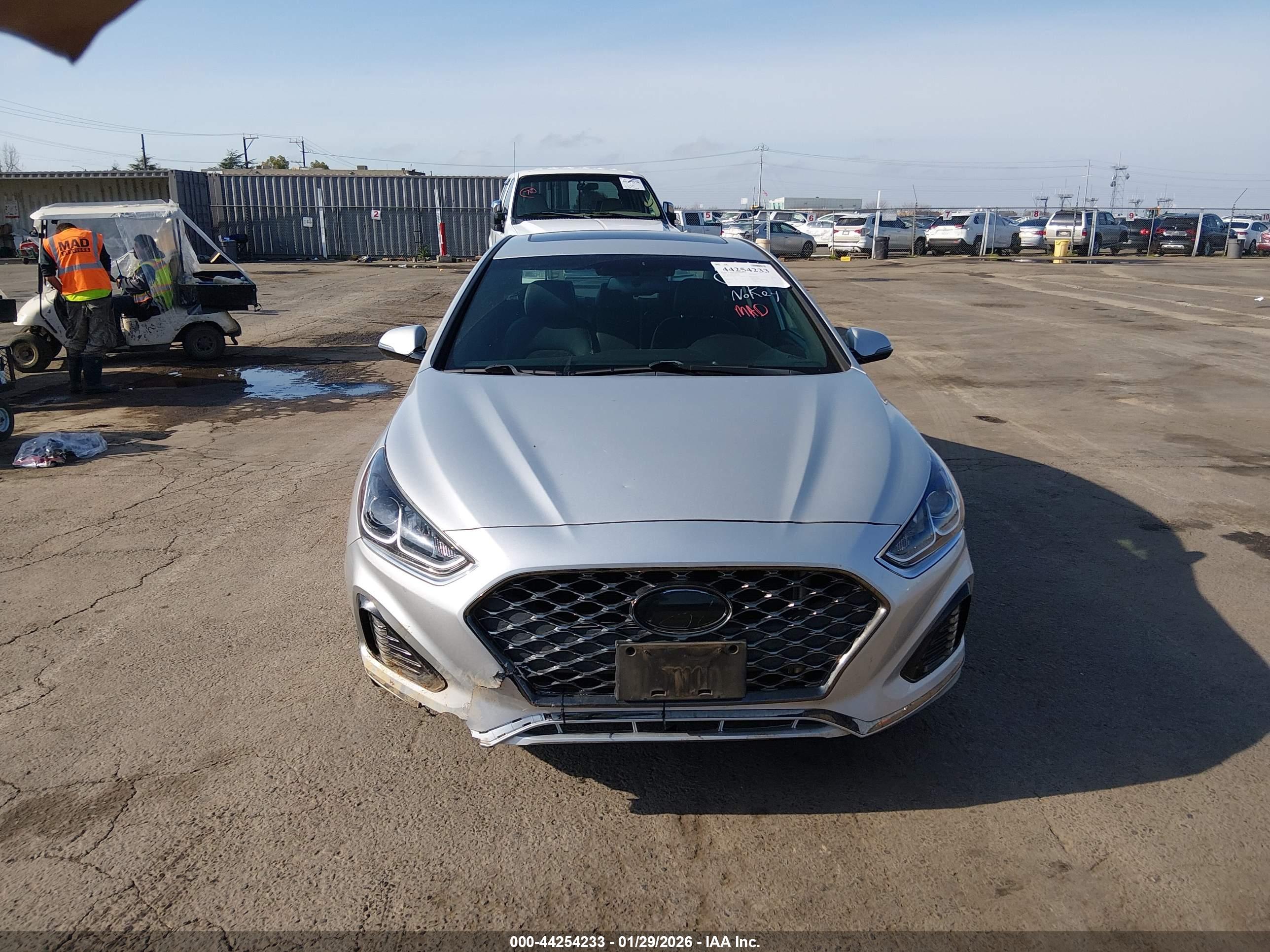 HYUNDAI SONATA image 6