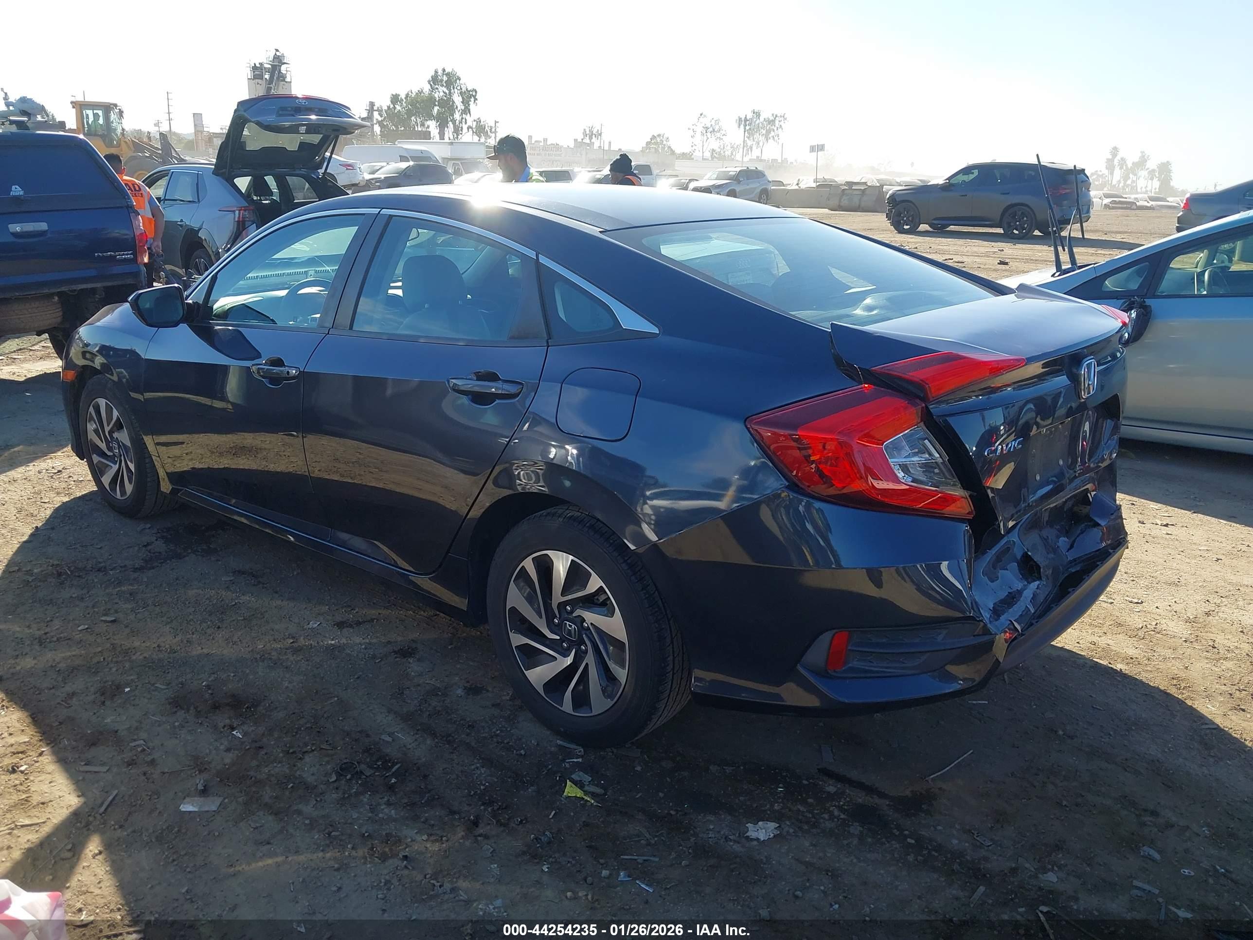 HONDA CIVIC image 3