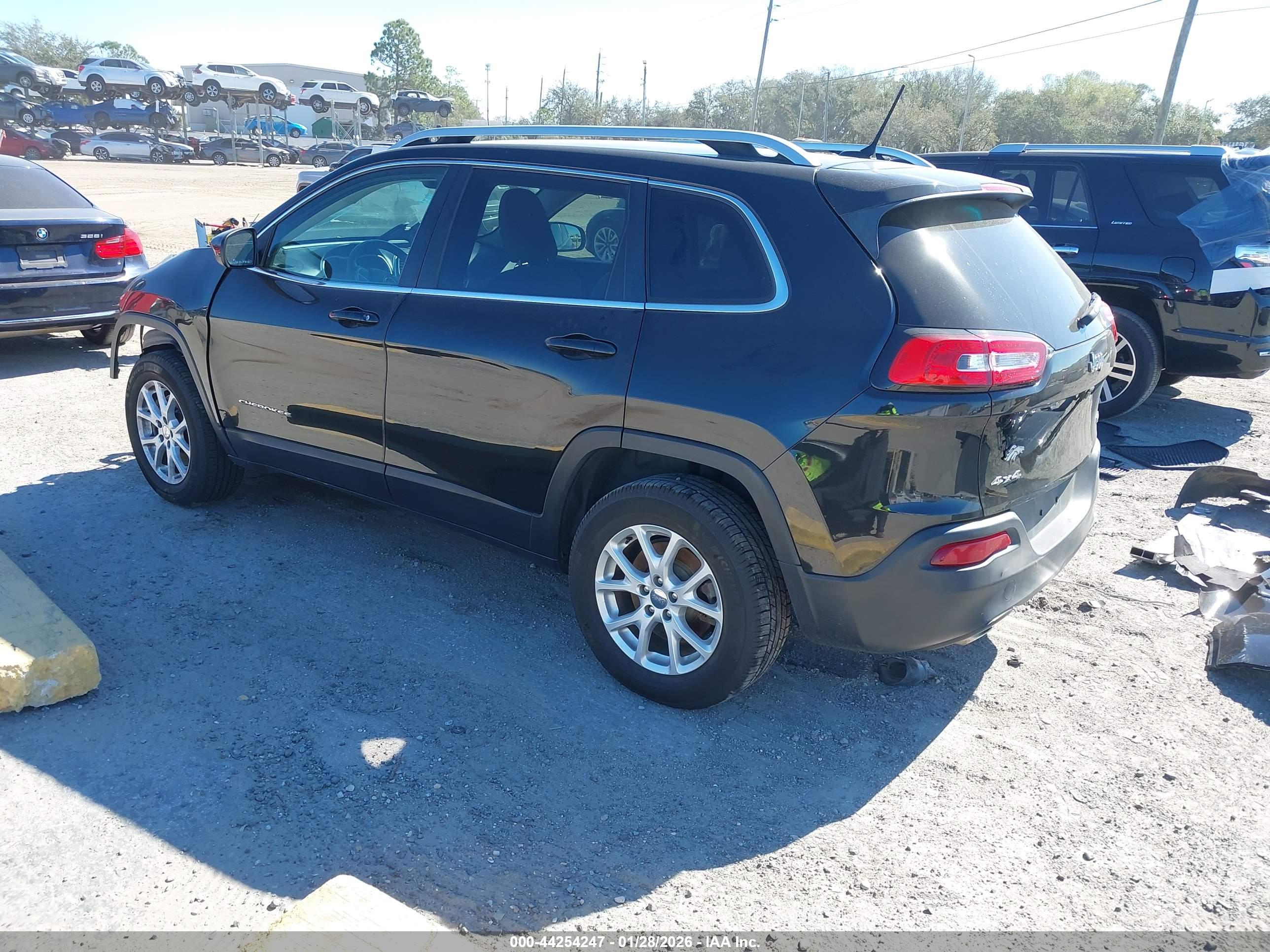 JEEP CHEROKEE image 3