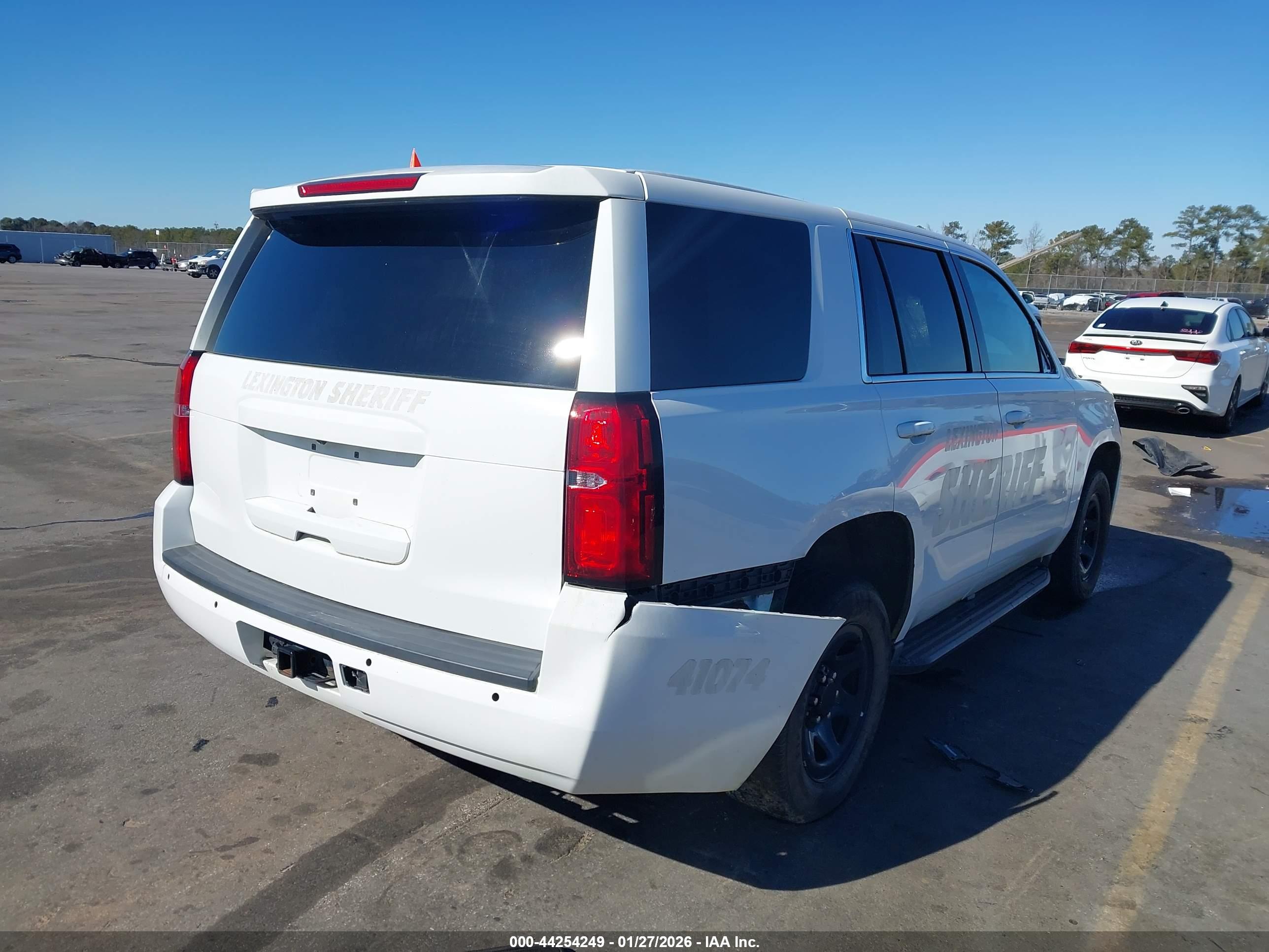 CHEVROLET TAHOE image 4