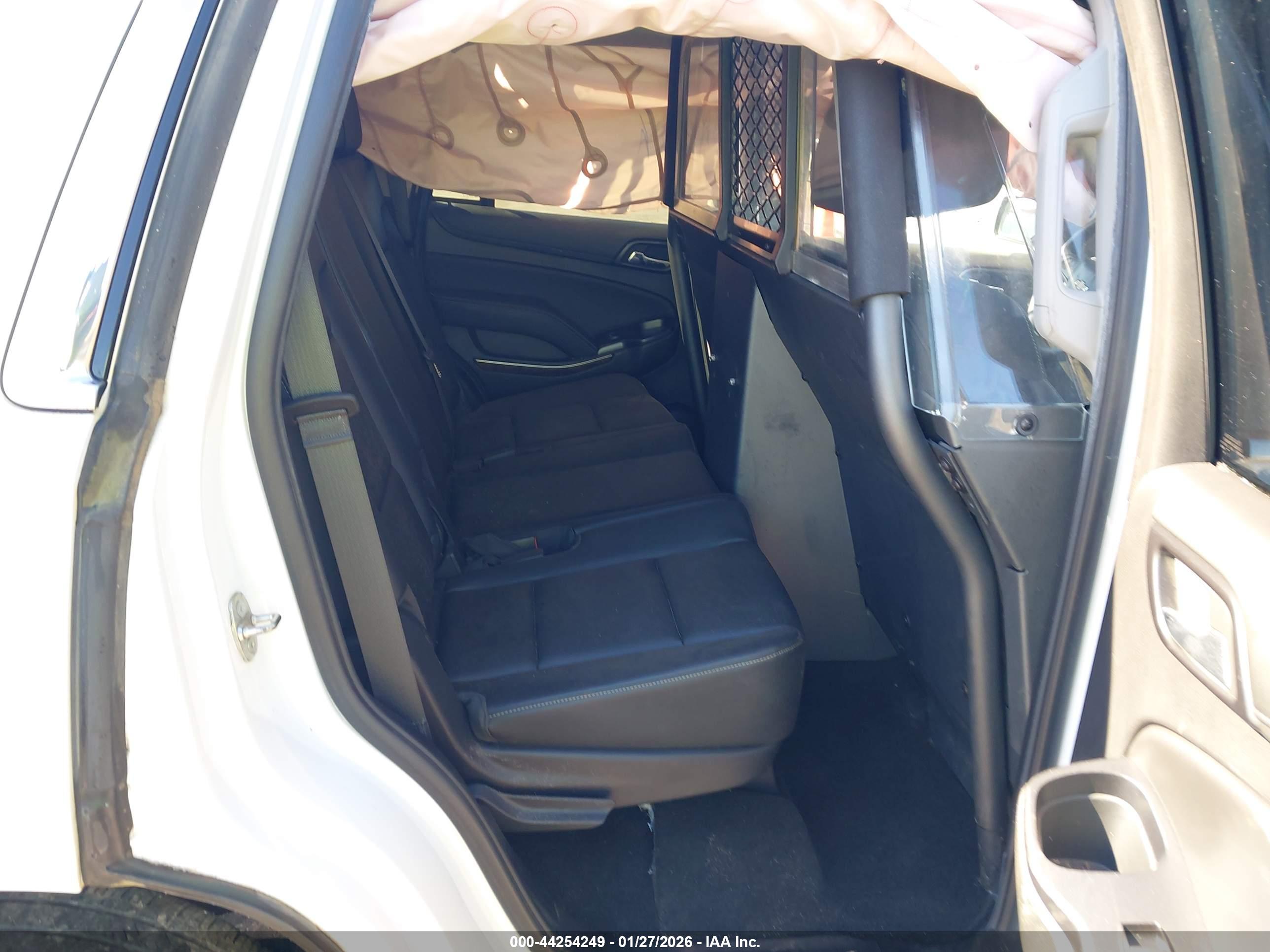 CHEVROLET TAHOE image 8