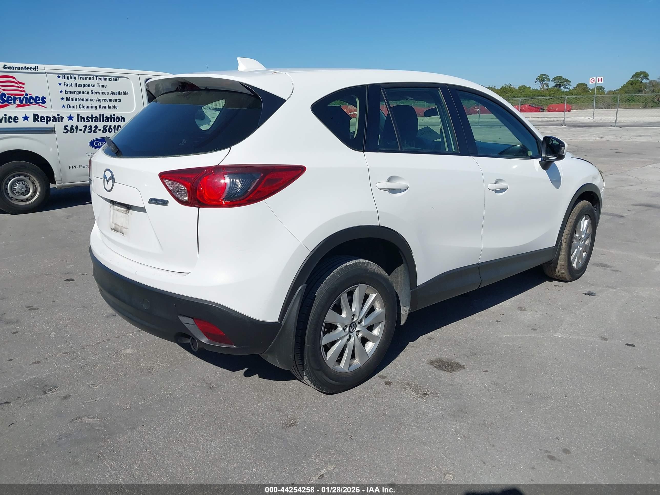 MAZDA CX-5 image 4