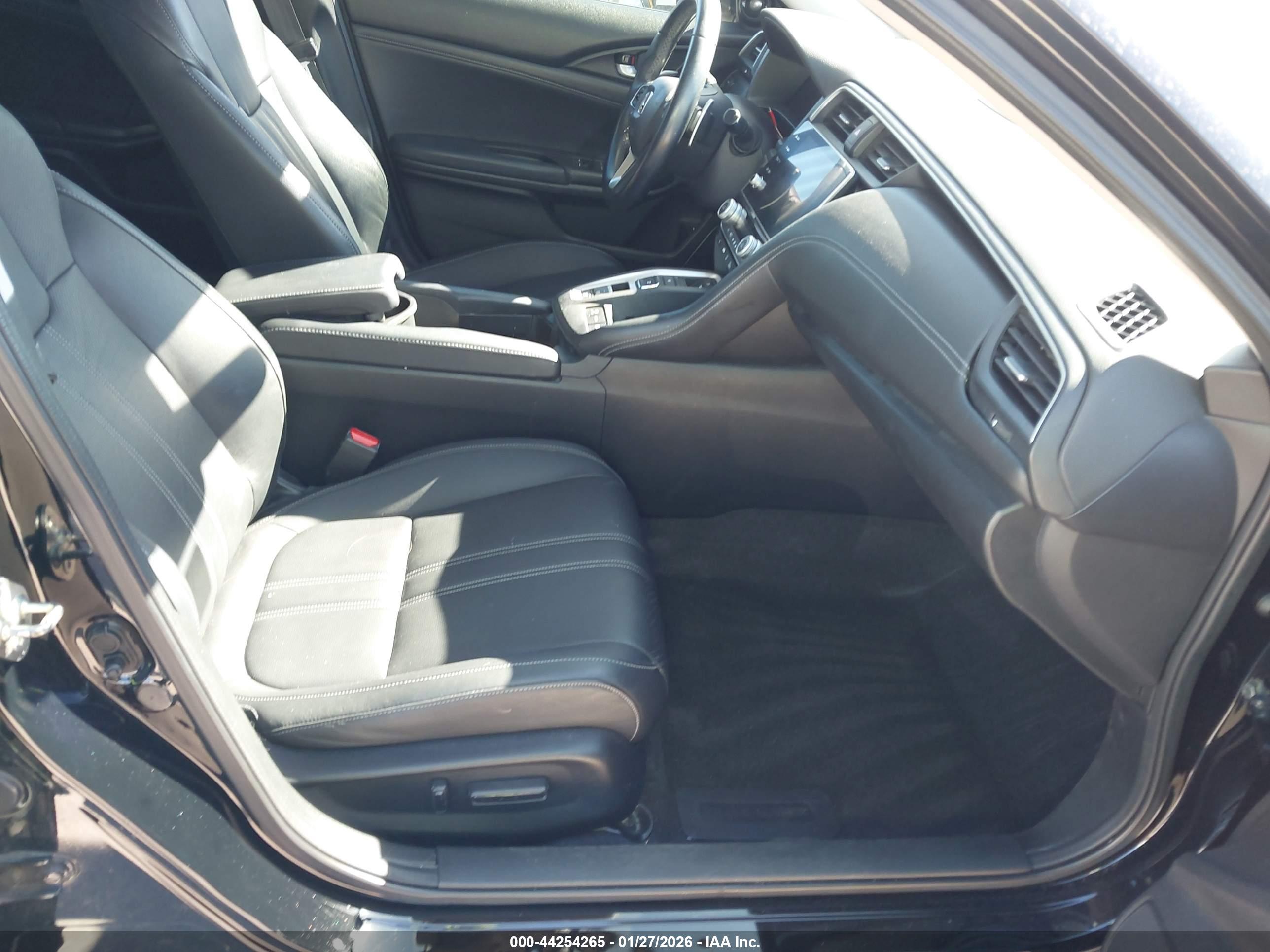 HONDA INSIGHT image 5