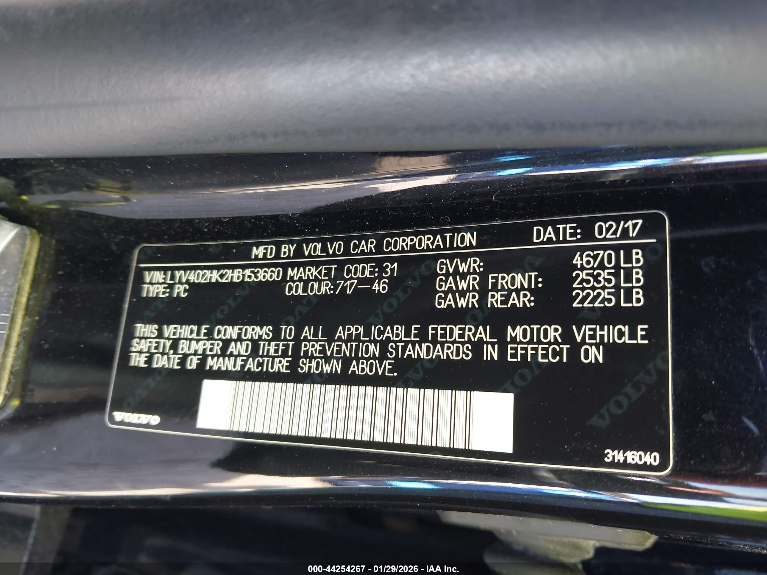 VOLVO S60 image 9