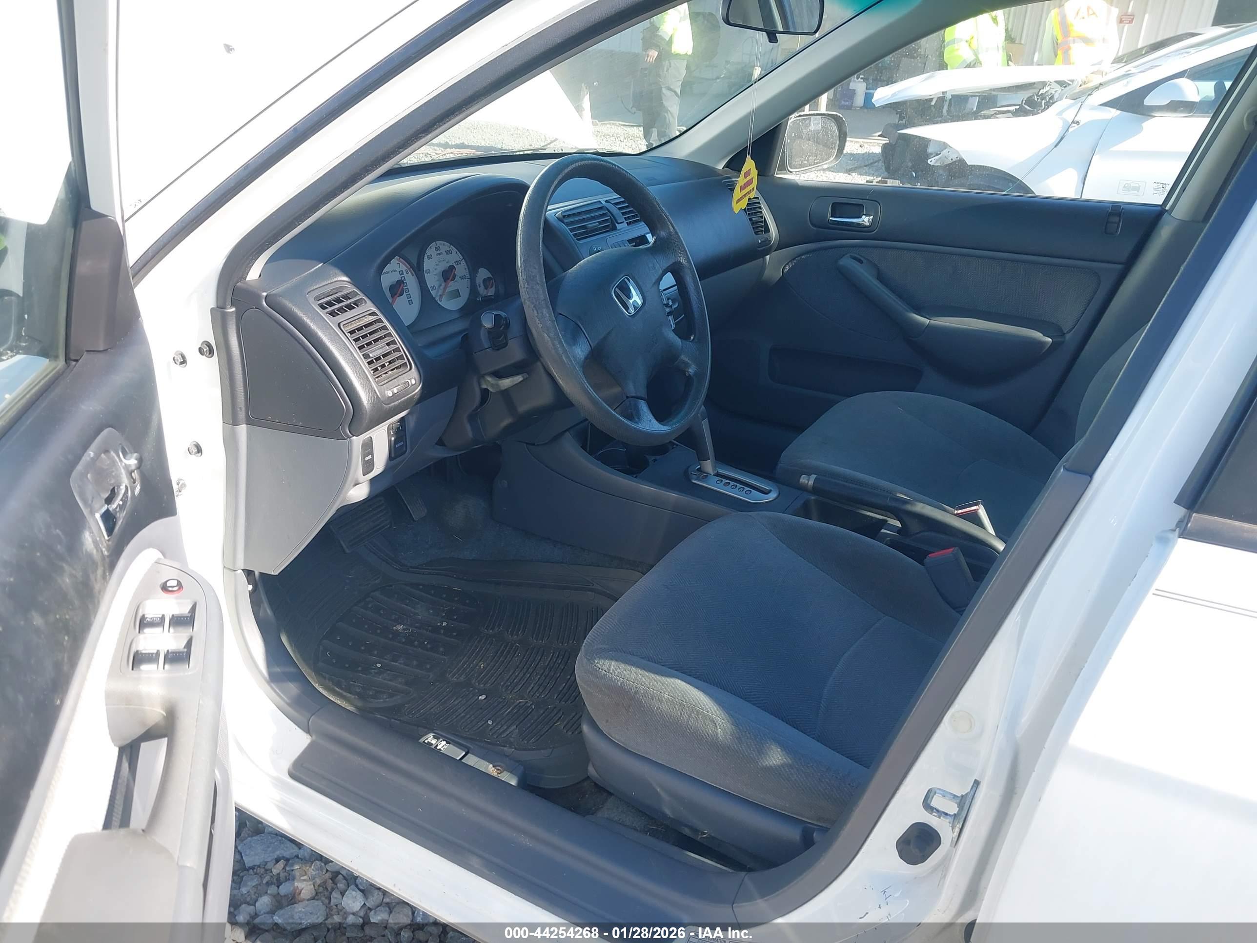 HONDA CIVIC image 5