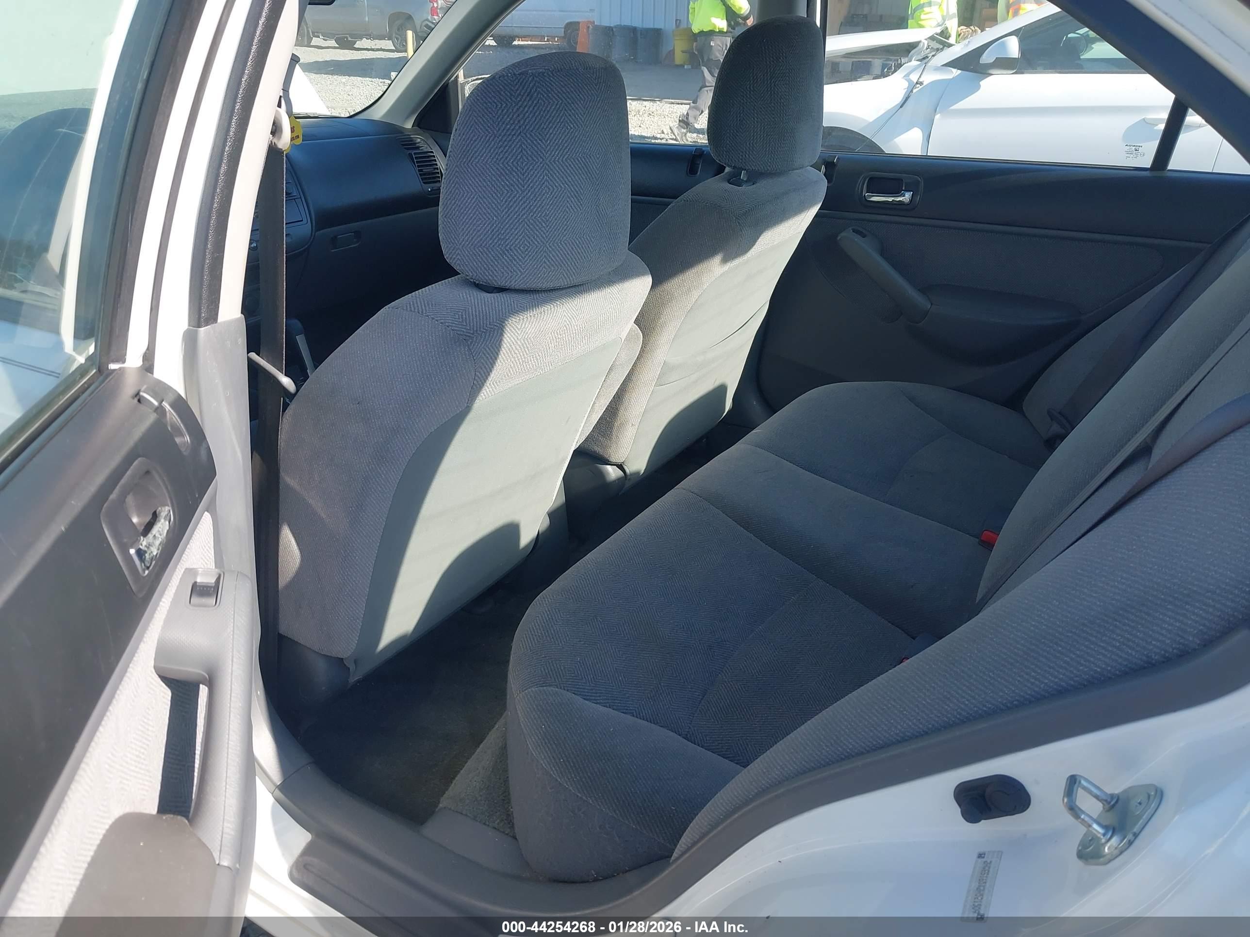 HONDA CIVIC image 8