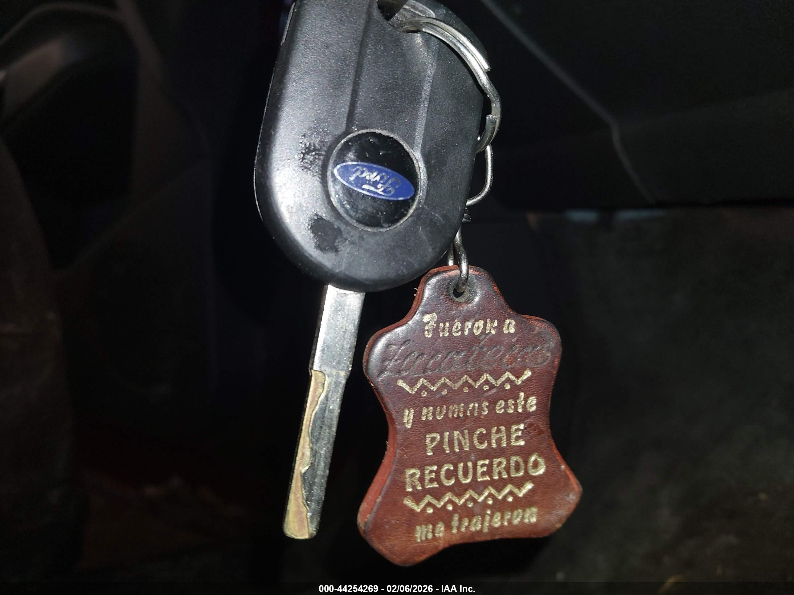 FORD ESCAPE image 11