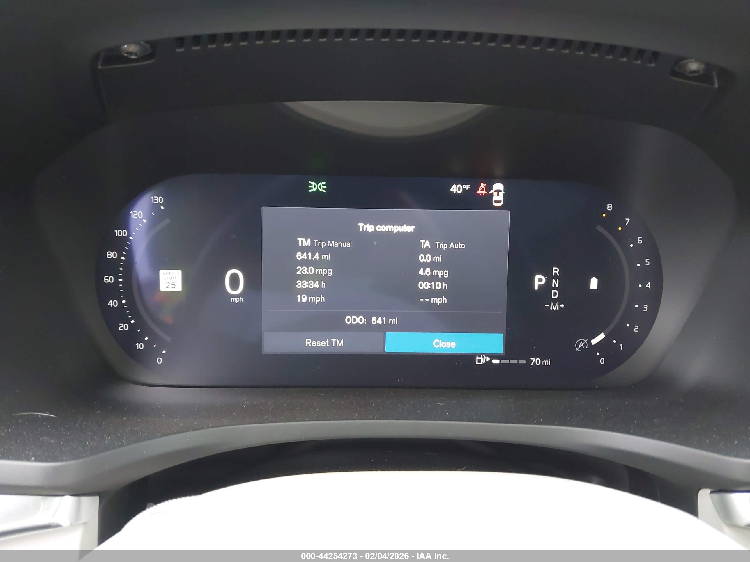 VOLVO V60 image 7