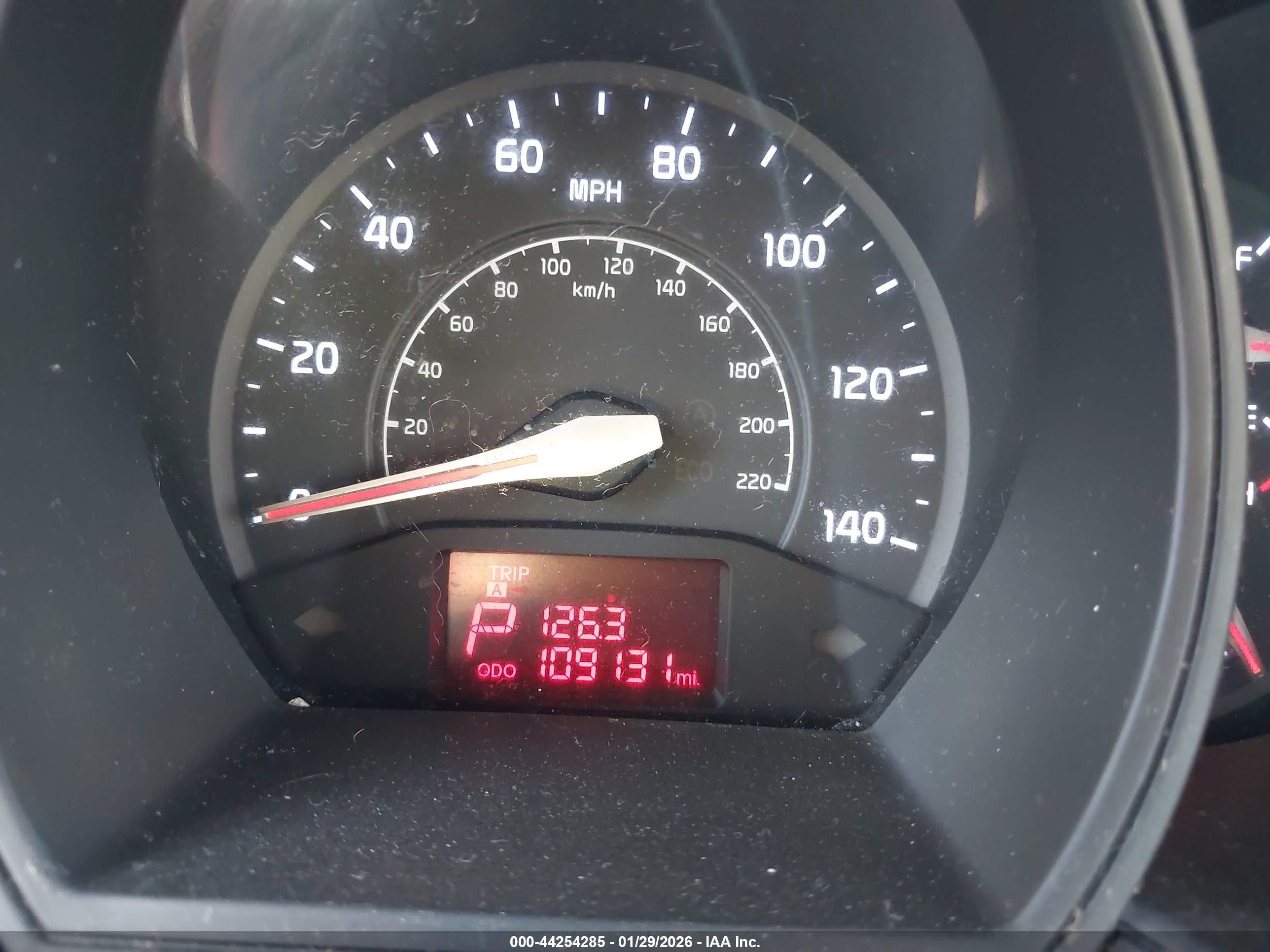 KIA RIO image 7
