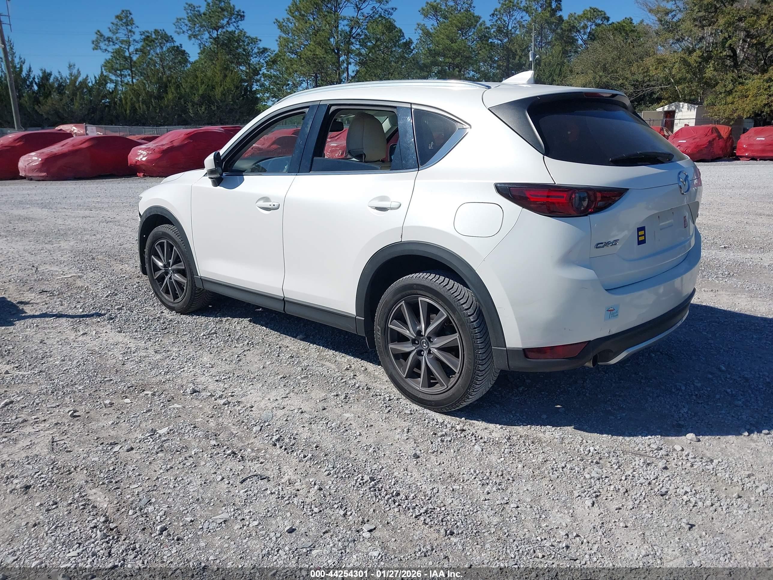 MAZDA CX-5 image 3