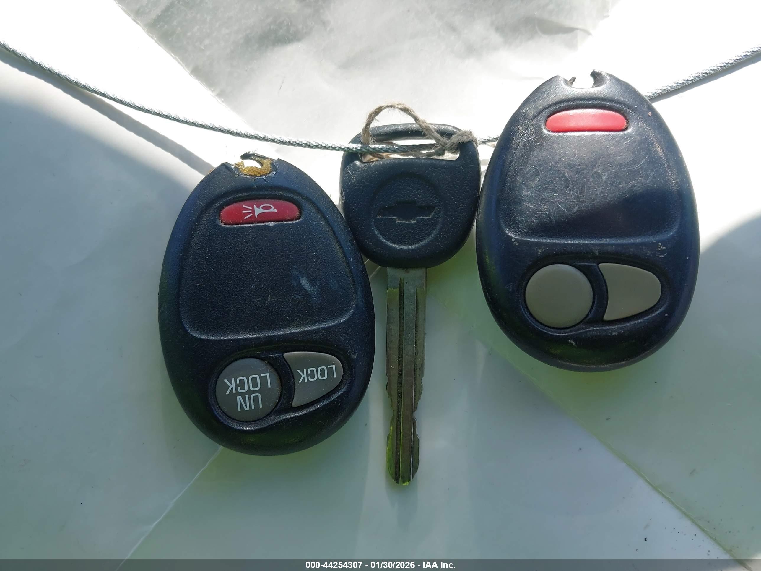 CHEVROLET COLORADO image 11