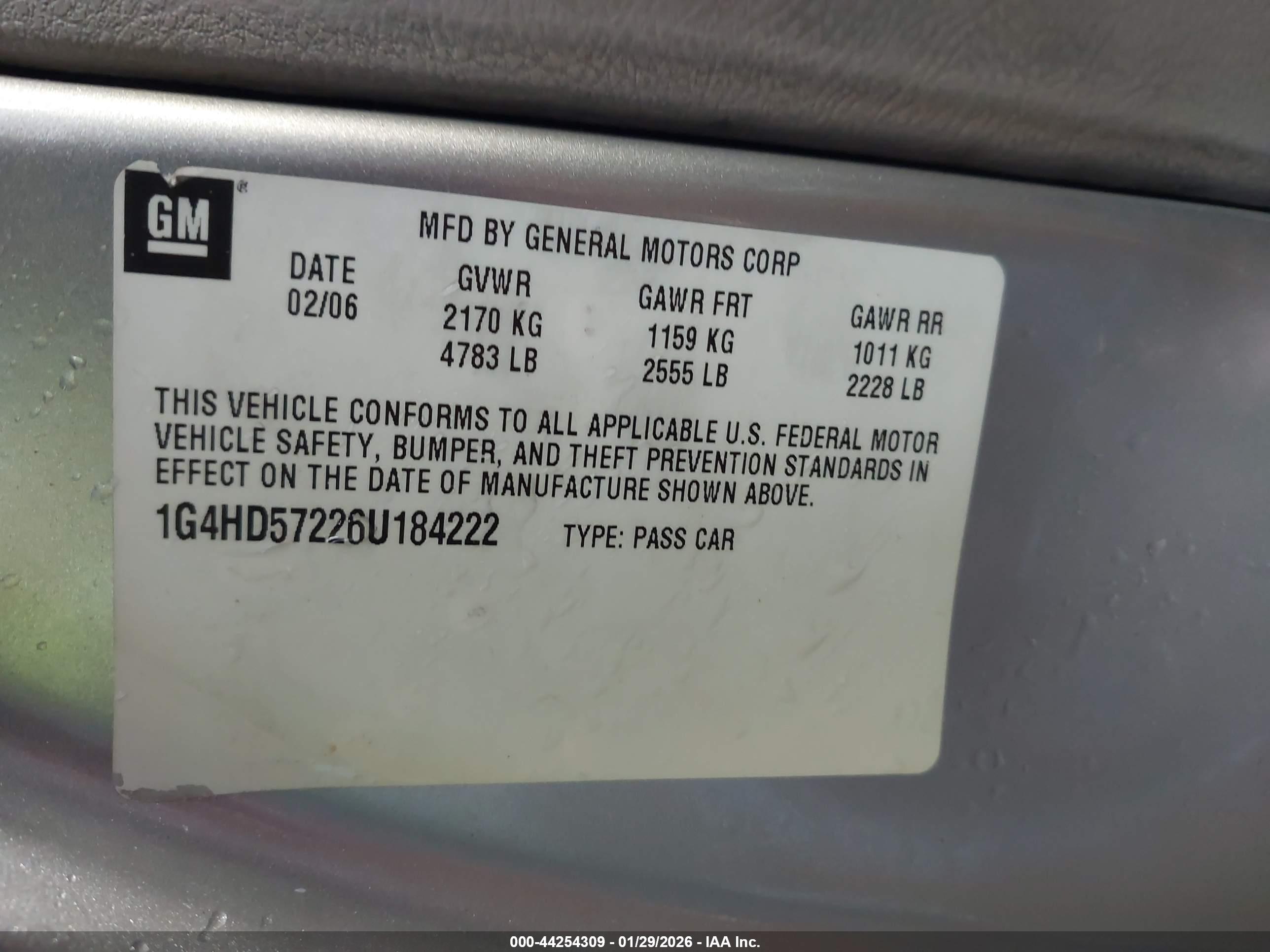 BUICK LUCERNE image 9