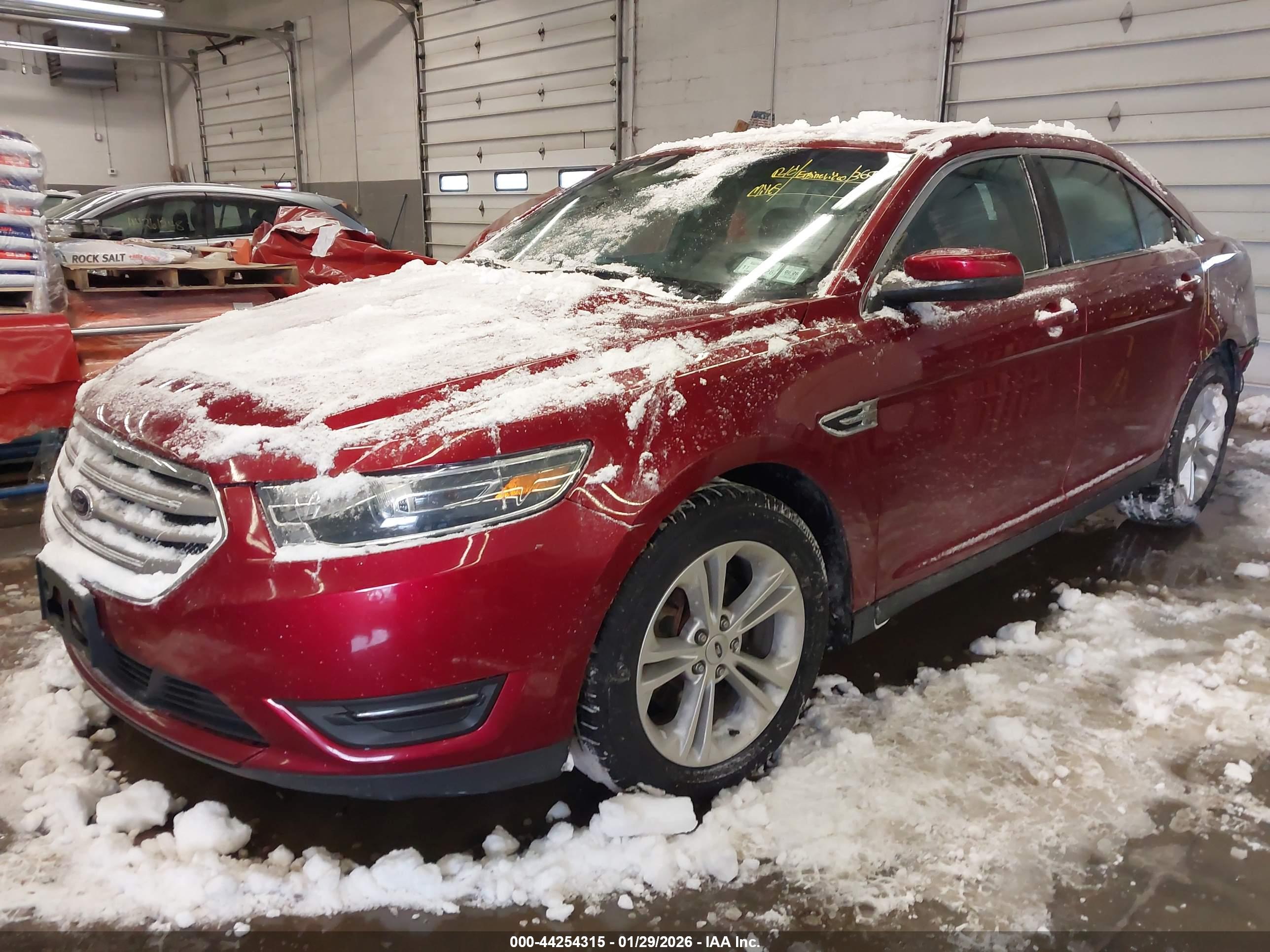 FORD TAURUS image 2