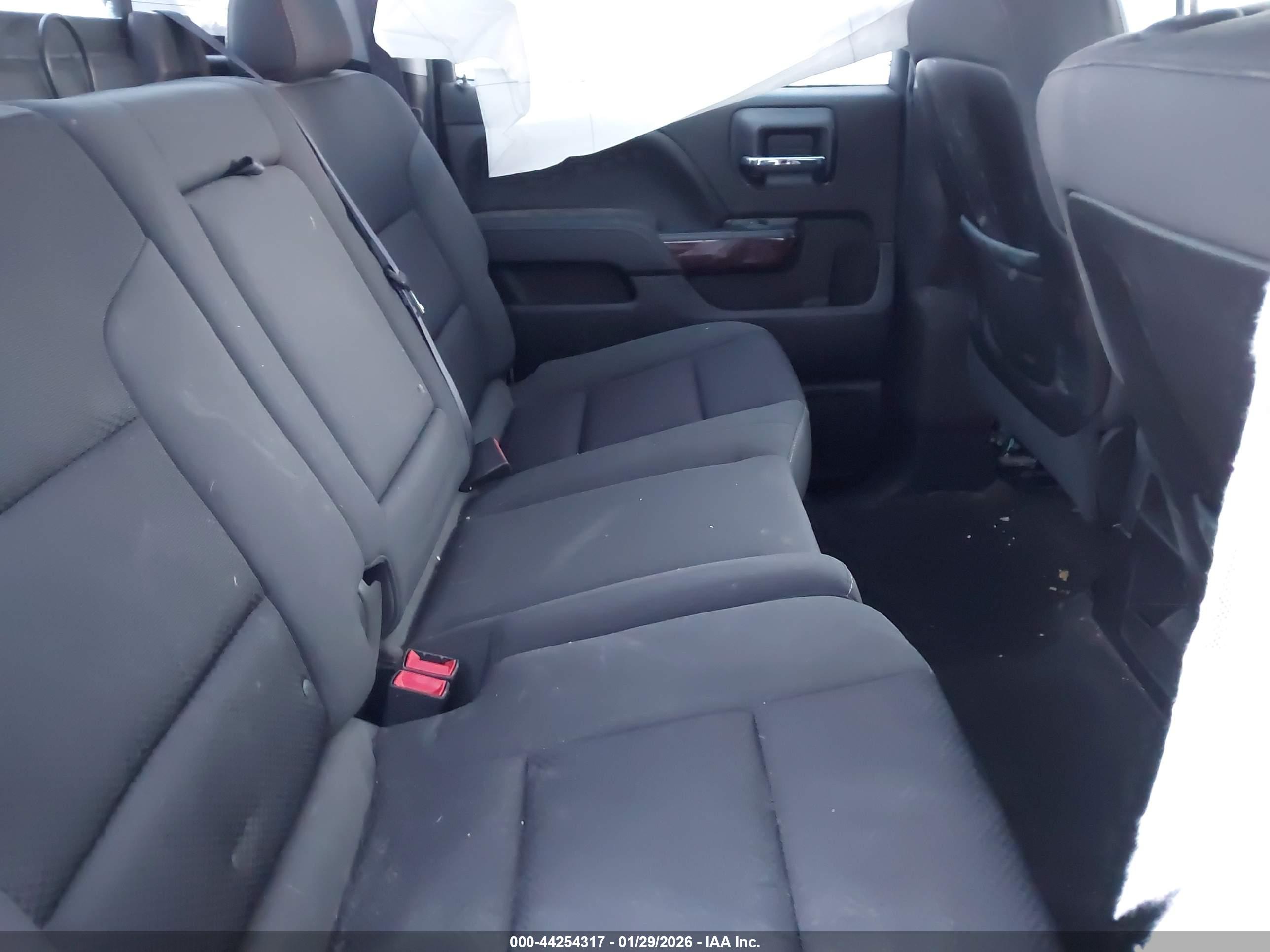 GMC SIERRA image 8