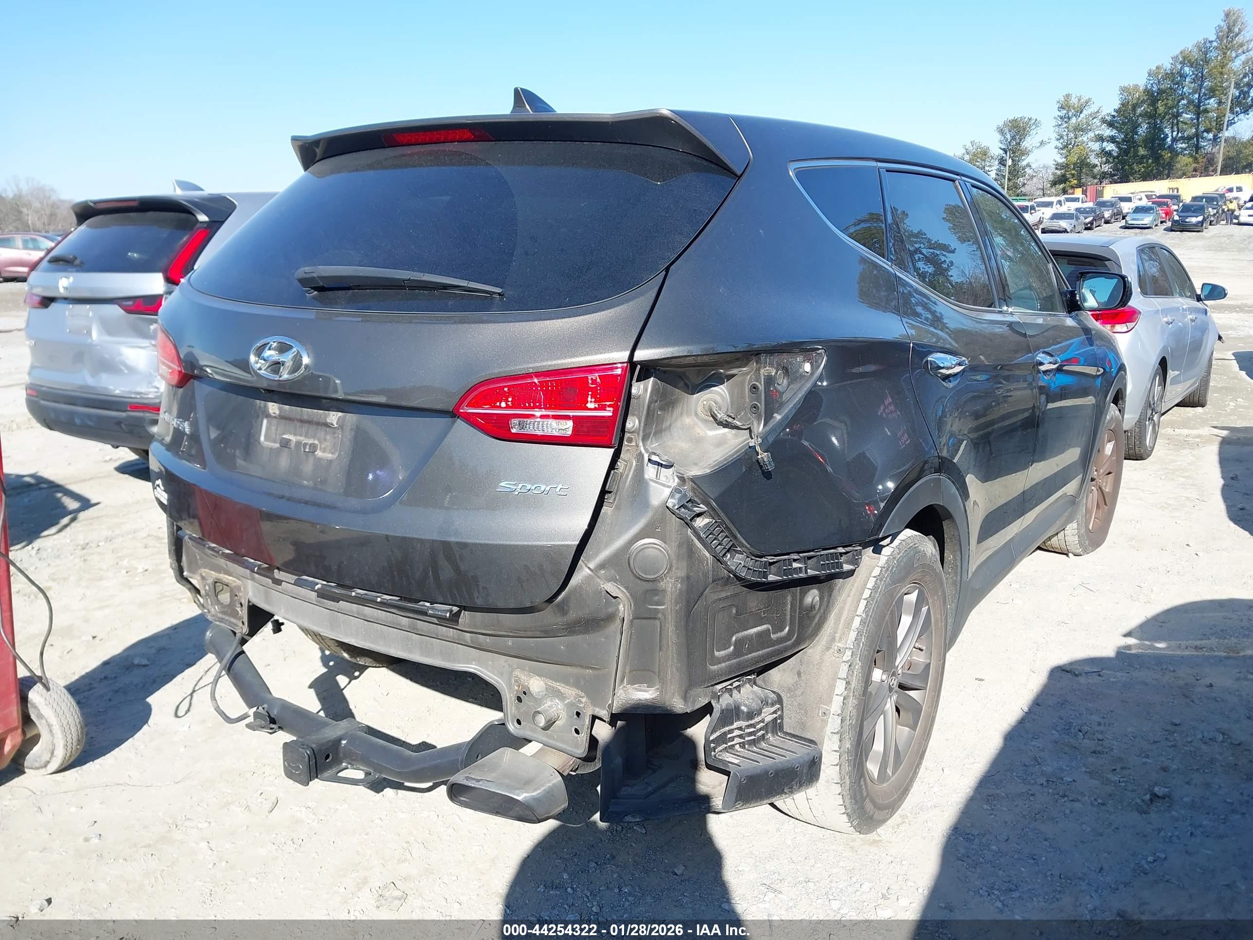 HYUNDAI SANTA image 4
