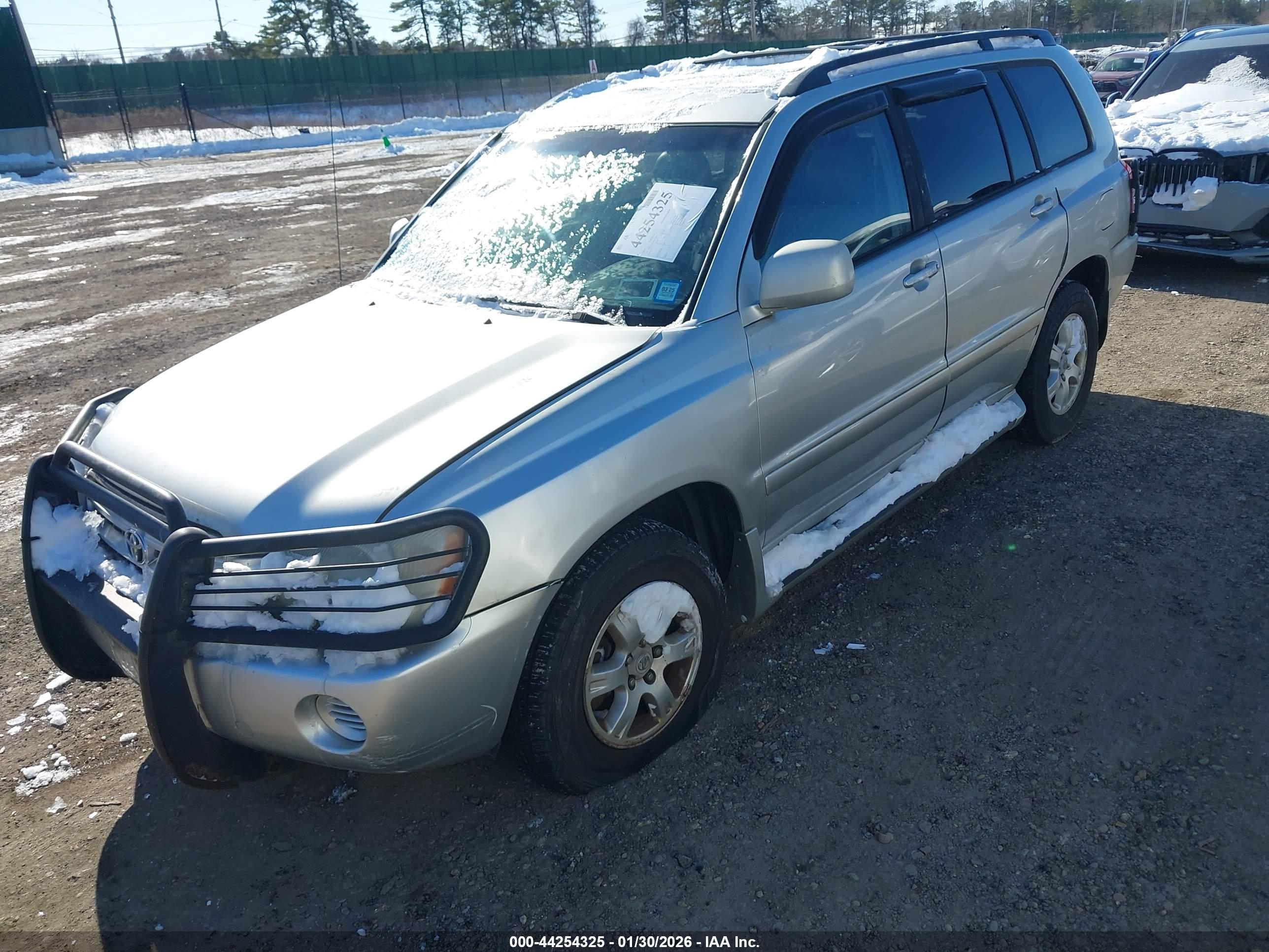 TOYOTA HIGHLANDER image 2