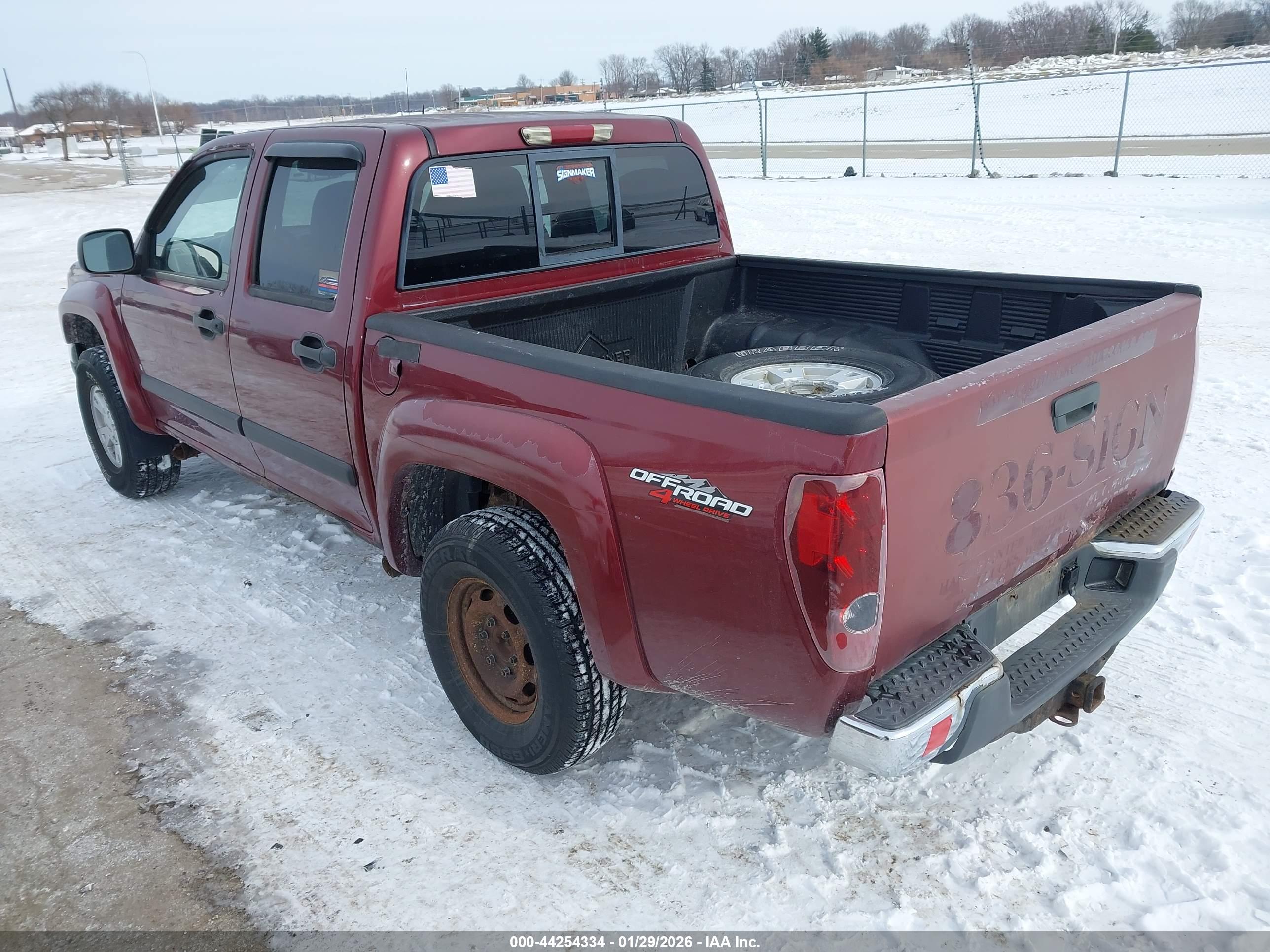GMC CANYON image 3